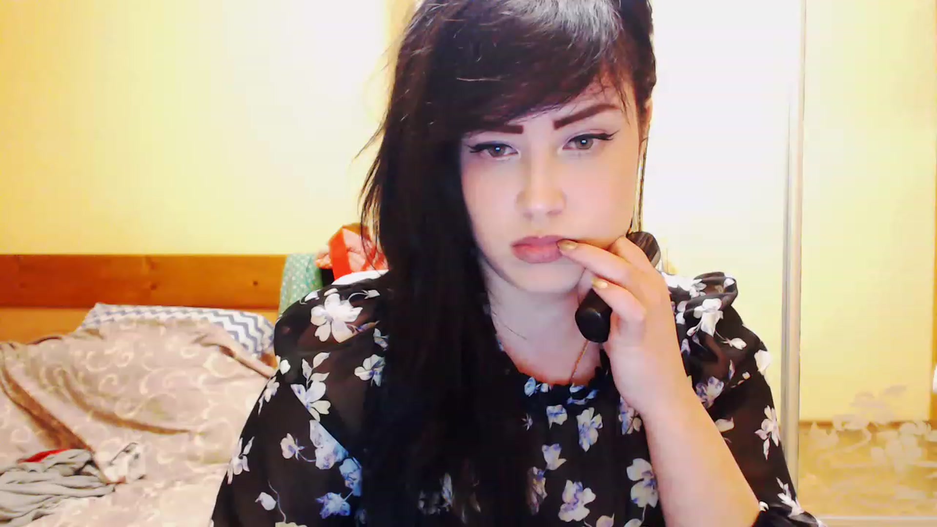 Gallery image thumbnail from CutitaAnn's myfreecams stream on, 04/21/2023, 23:13 image 5 of 20