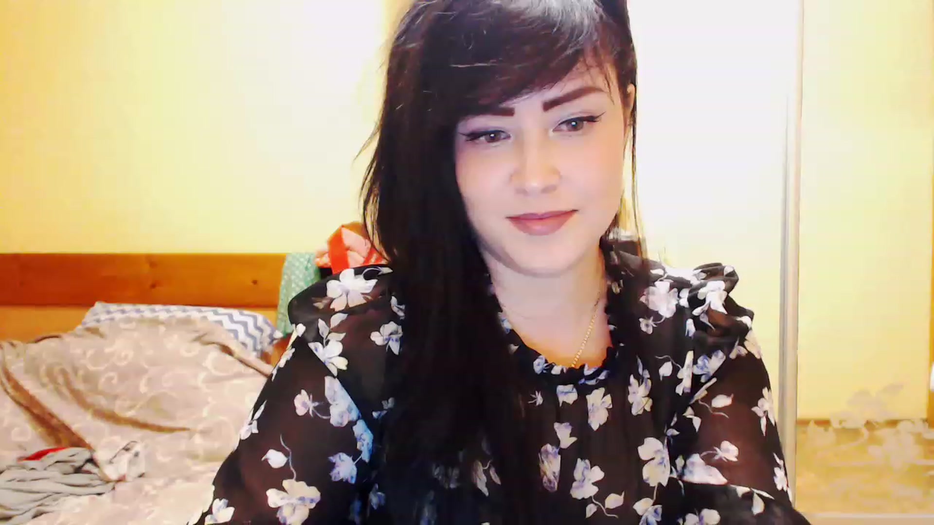 Gallery image thumbnail from CutitaAnn's myfreecams stream on, 04/21/2023, 23:13 image 18 of 20