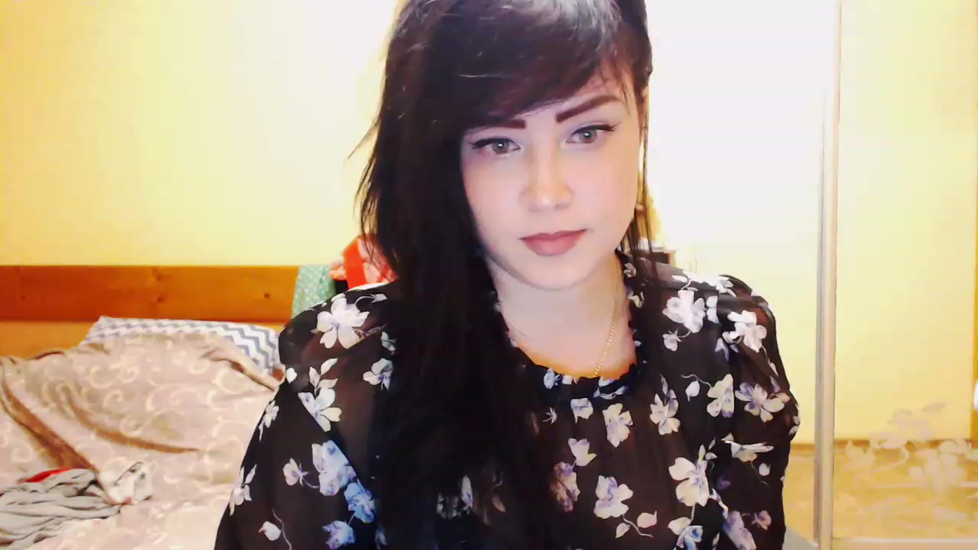 Gallery image thumbnail from CutitaAnn's myfreecams stream on, 04/21/2023, 23:13 image 9 of 20