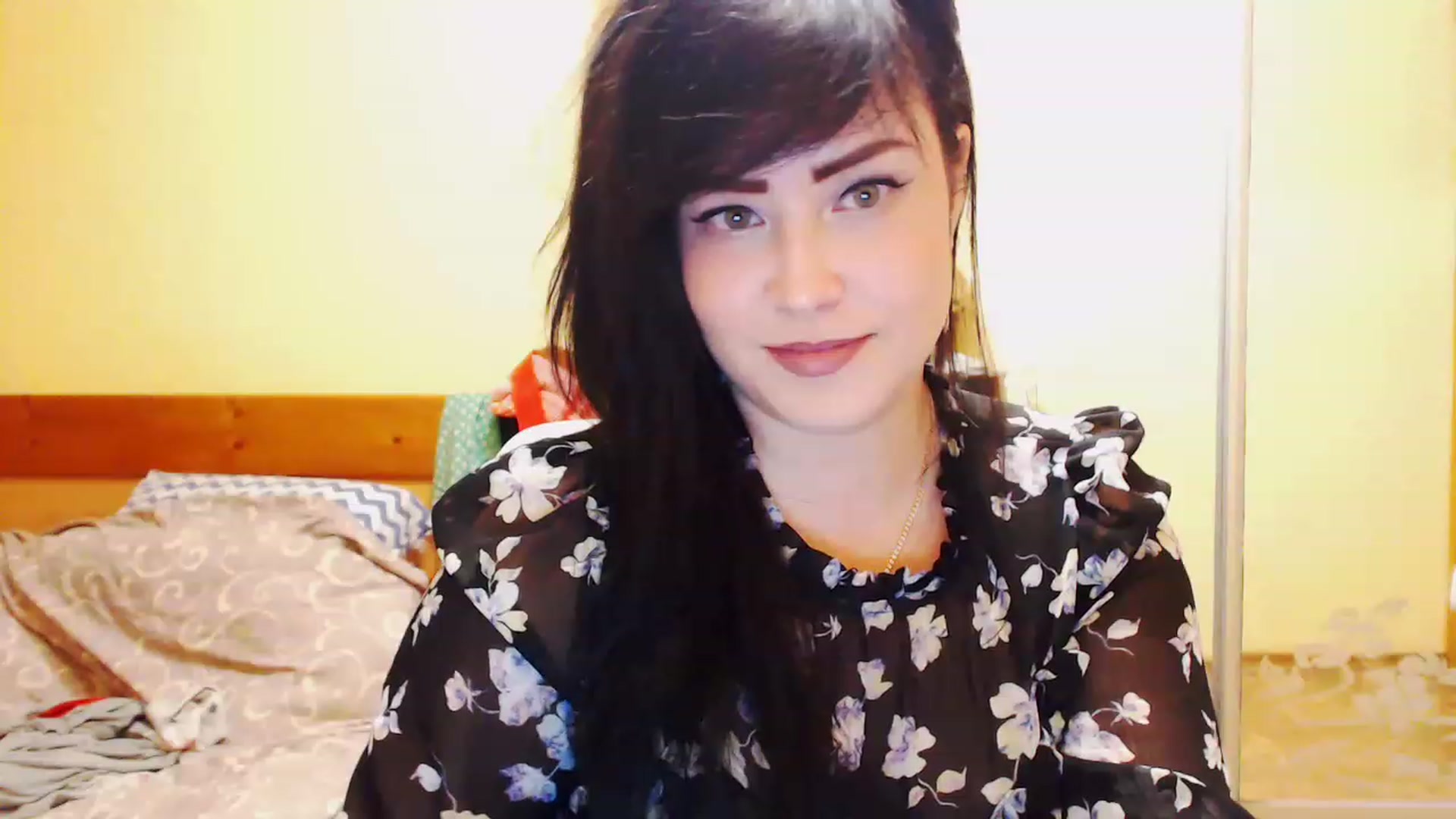 Gallery image thumbnail from CutitaAnn's myfreecams stream on, 04/21/2023, 23:13 image 19 of 20