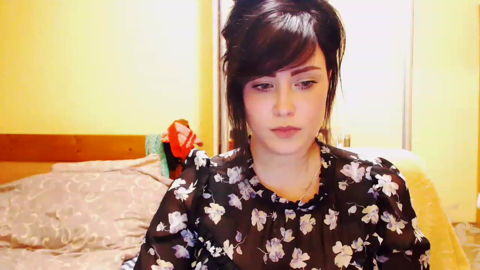 Gallery image thumbnail from CutitaAnn's myfreecams stream on, 04/22/2023, 21:03 image 11 of 20