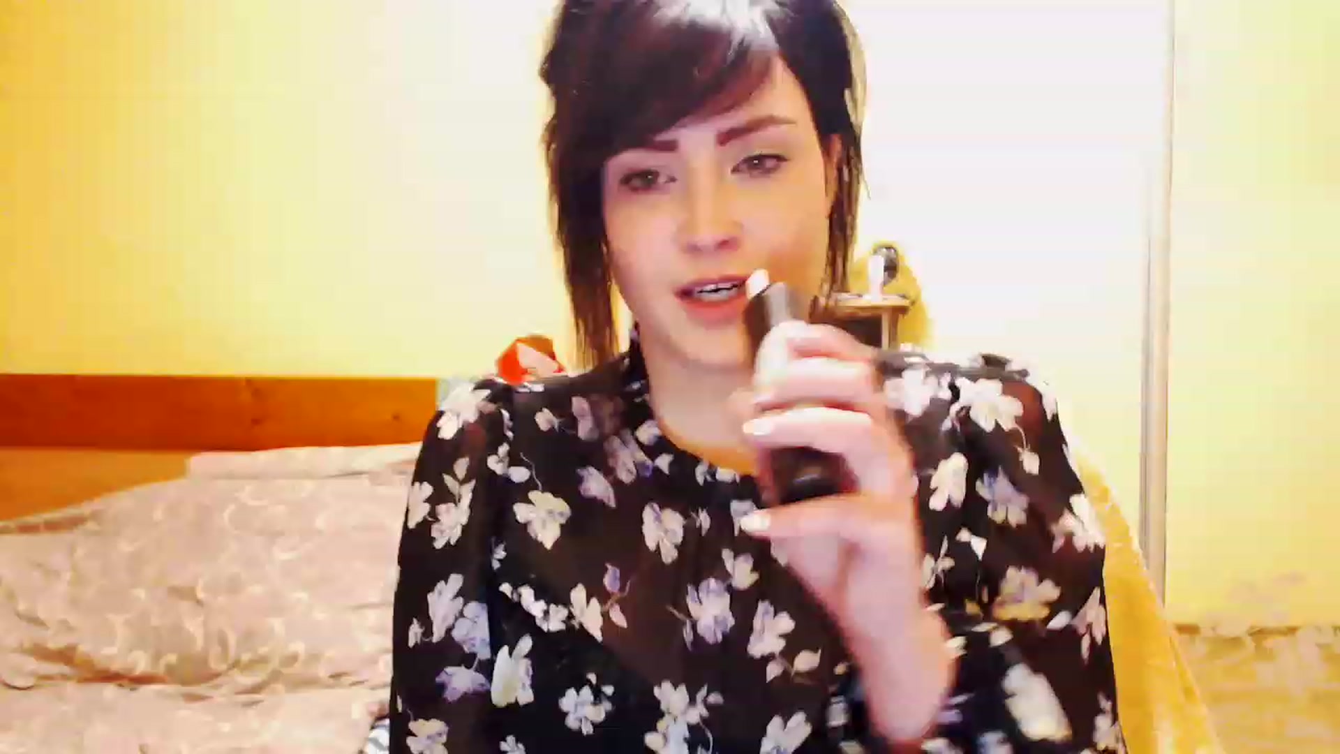 Gallery image thumbnail from CutitaAnn's myfreecams stream on, 04/22/2023, 21:03 image 19 of 20