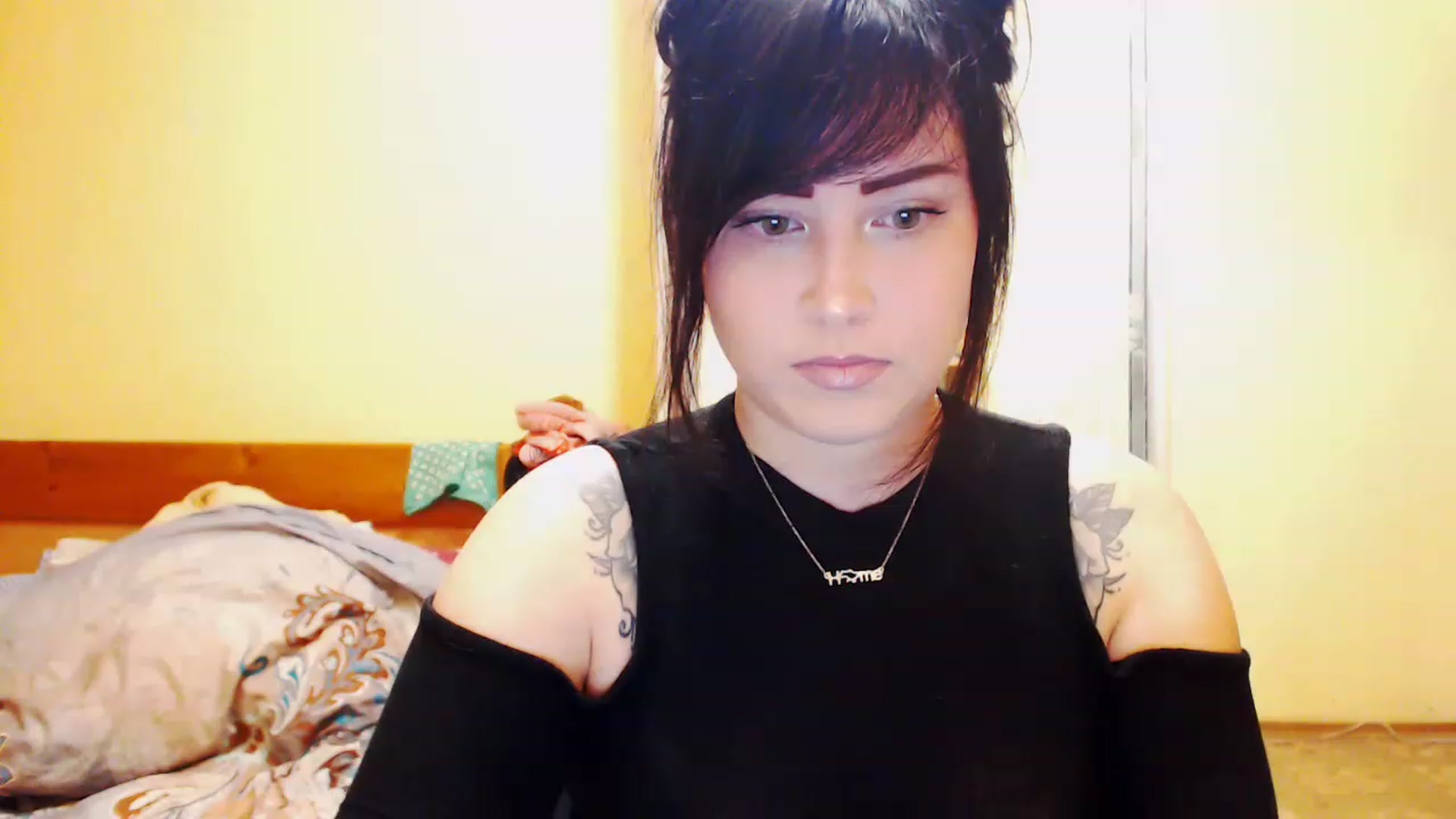 Gallery image thumbnail from CutitaAnn's myfreecams stream on, 04/29/2023, 20:21 image 13 of 20