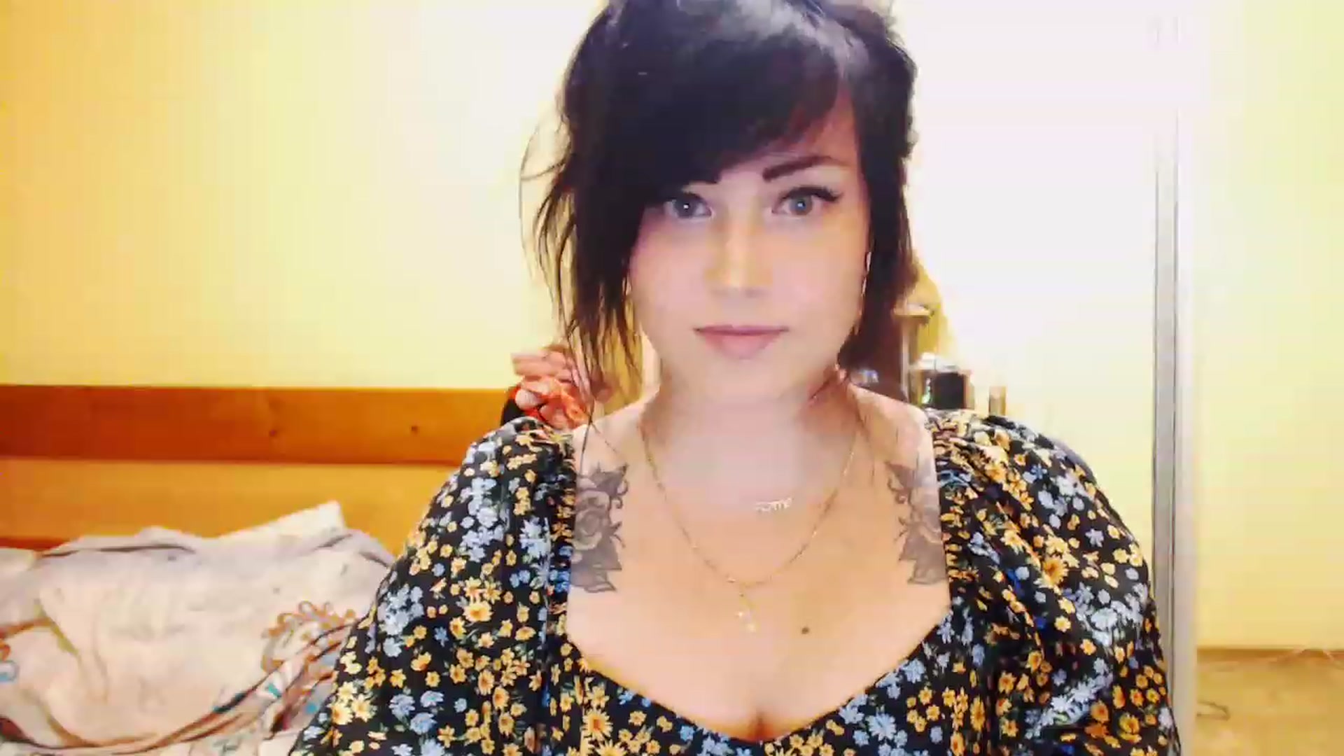 Gallery image thumbnail from CutitaAnn's myfreecams stream on, 05/06/2023, 20:59 image 11 of 20