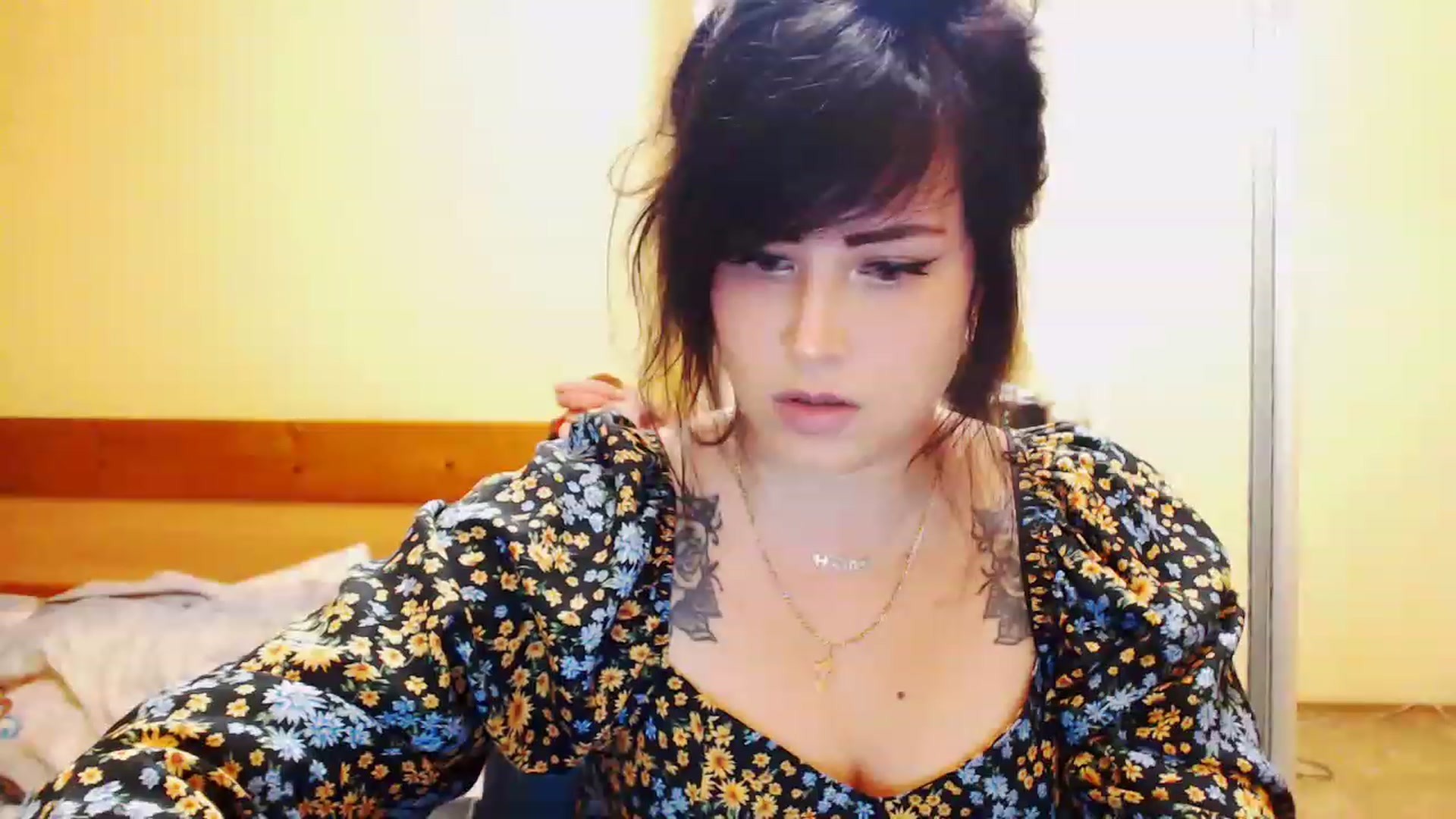 Gallery image thumbnail from CutitaAnn's myfreecams stream on, 05/06/2023, 21:26 image 15 of 20