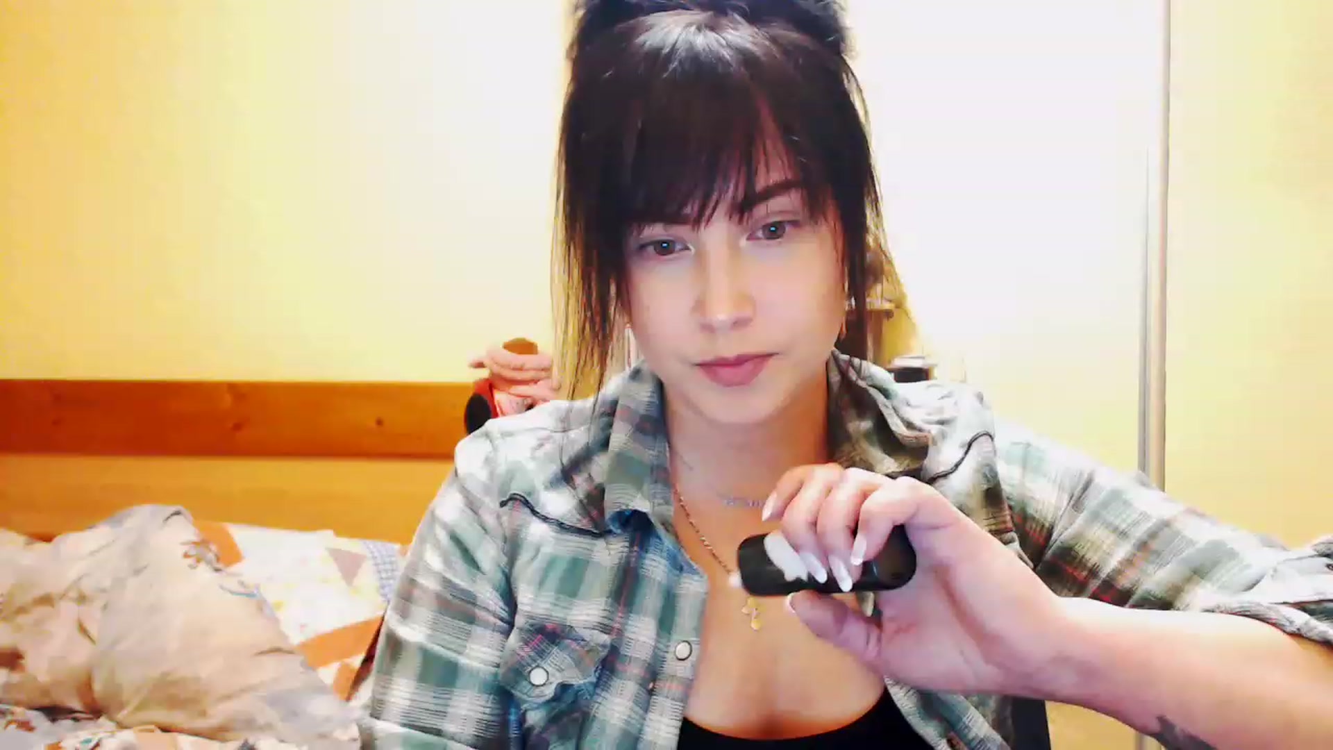 Gallery image thumbnail from CutitaAnn's myfreecams stream on, 05/12/2023, 20:39 image 7 of 20