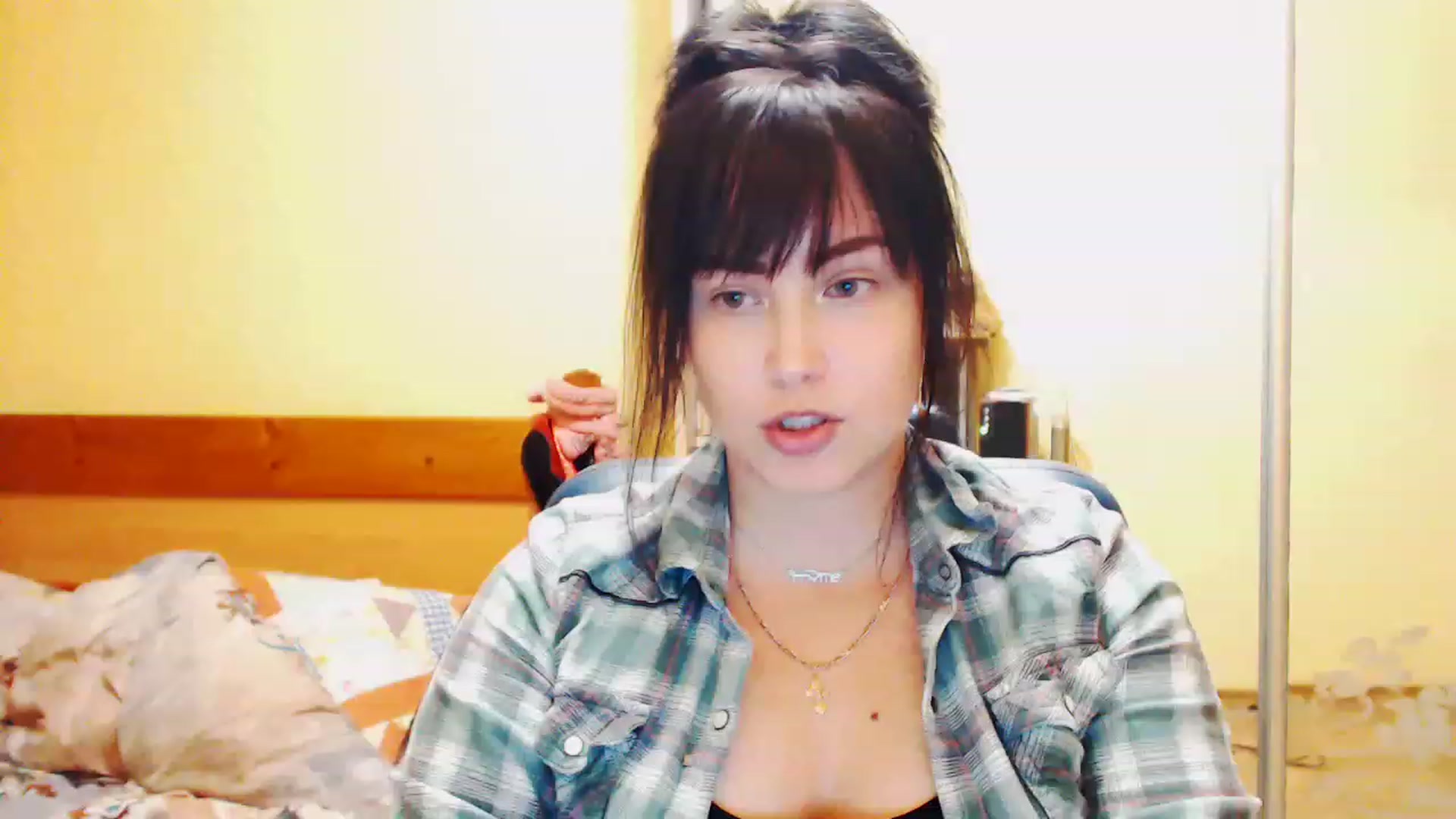 Gallery image thumbnail from CutitaAnn's myfreecams stream on, 05/12/2023, 21:59 image 8 of 20