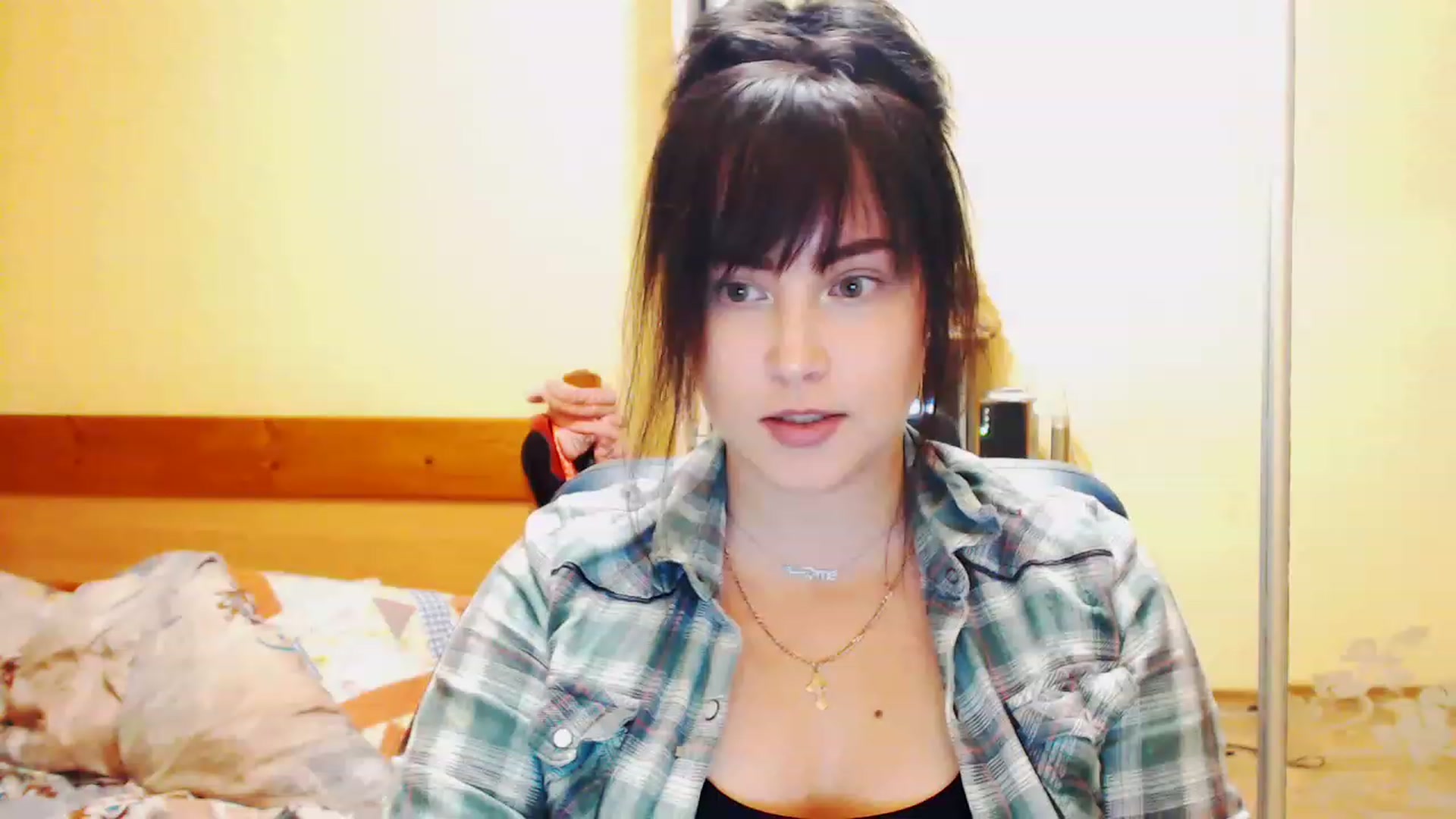 Gallery image thumbnail from CutitaAnn's myfreecams stream on, 05/12/2023, 21:59 image 2 of 20