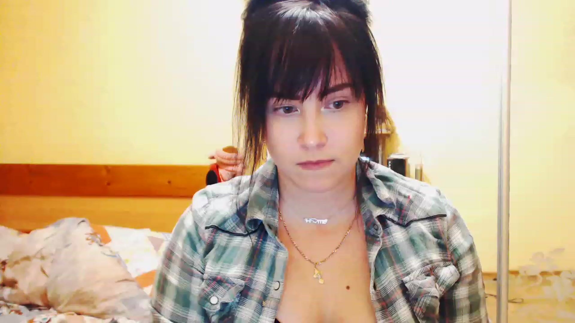 Gallery image thumbnail from CutitaAnn's myfreecams stream on, 05/12/2023, 21:59 image 14 of 20