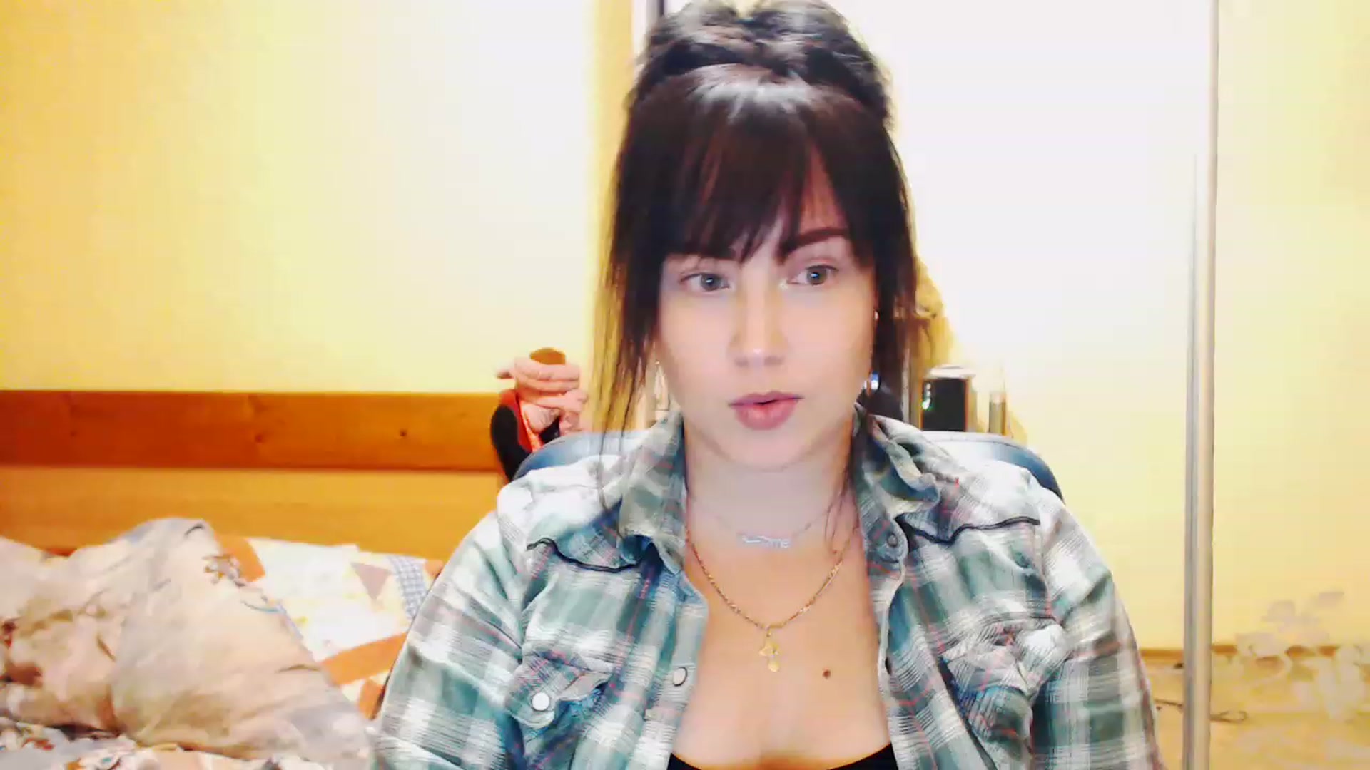 Gallery image thumbnail from CutitaAnn's myfreecams stream on, 05/12/2023, 21:59 image 7 of 20