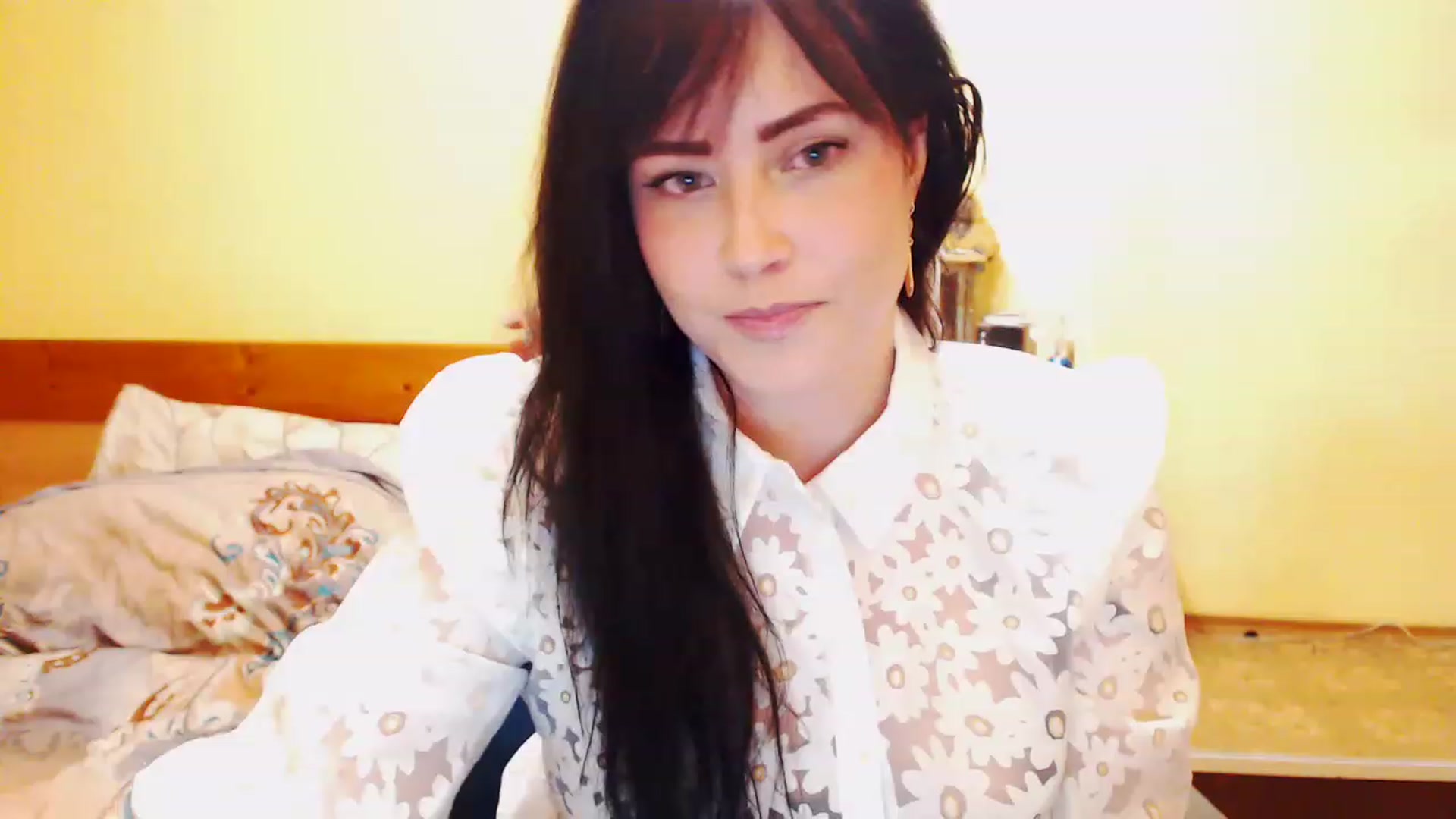 Gallery image thumbnail from CutitaAnn's myfreecams stream on, 05/15/2023, 21:46 image 9 of 20