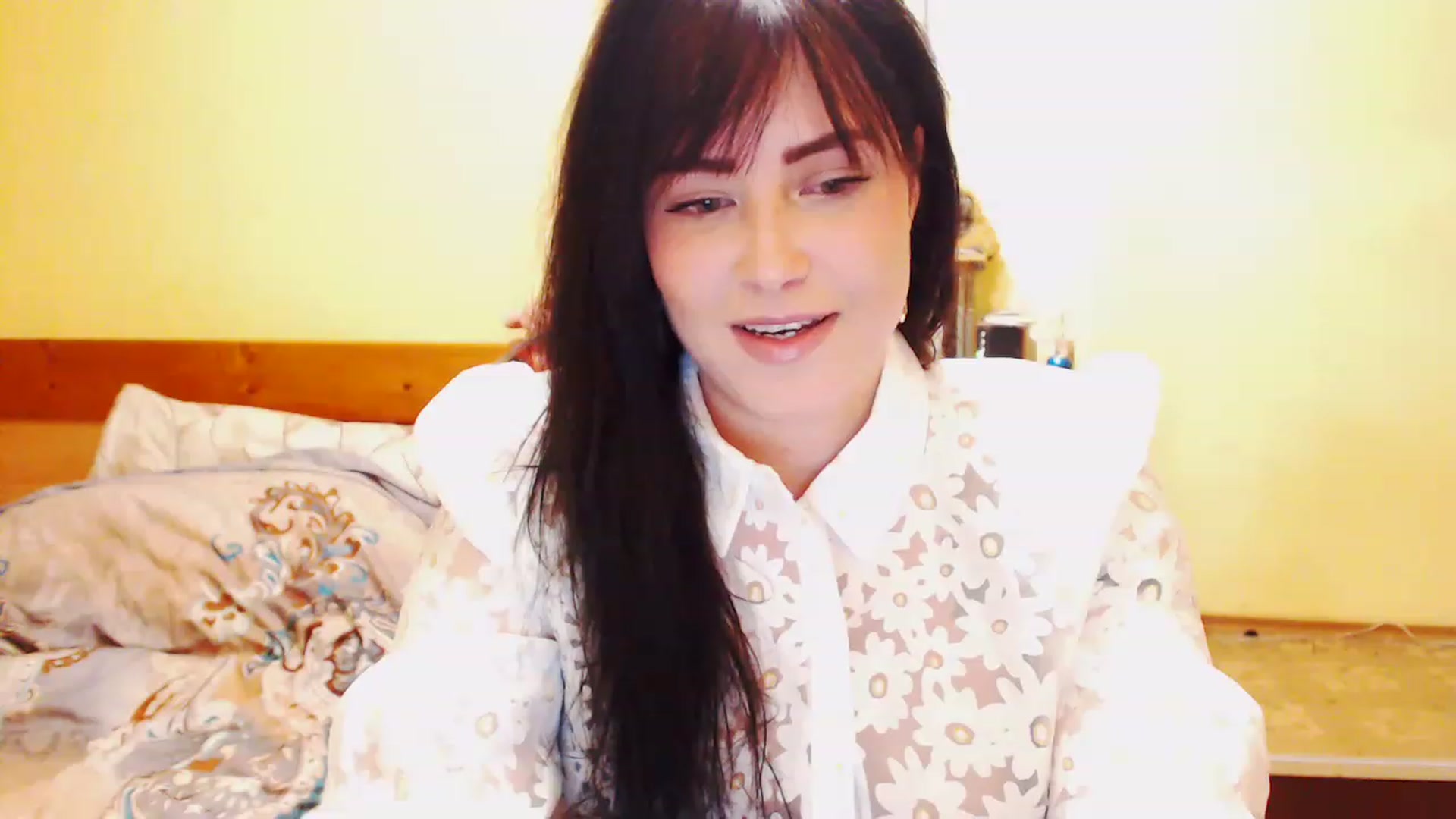 Gallery image thumbnail from CutitaAnn's myfreecams stream on, 05/15/2023, 21:46 image 2 of 20