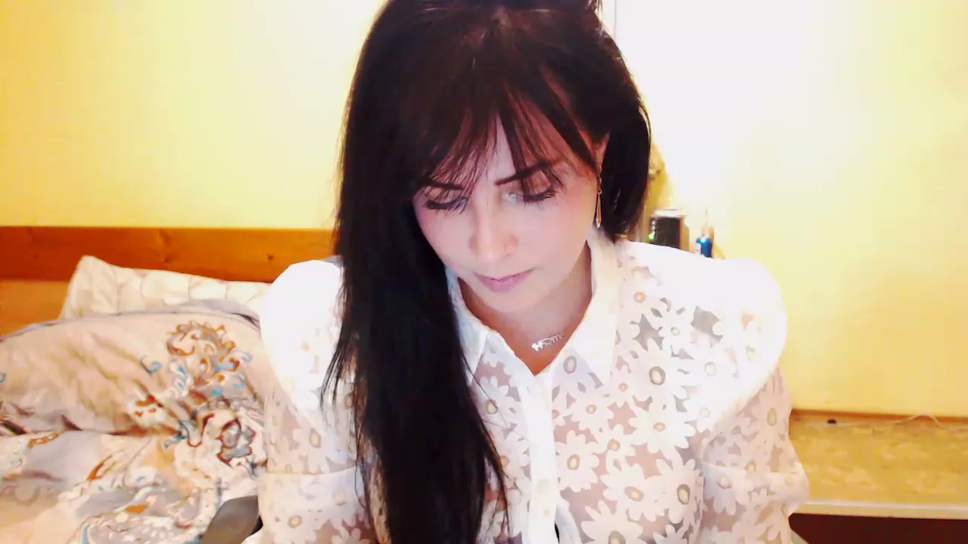 Gallery image thumbnail from CutitaAnn's myfreecams stream on, 05/15/2023, 21:46 image 18 of 20