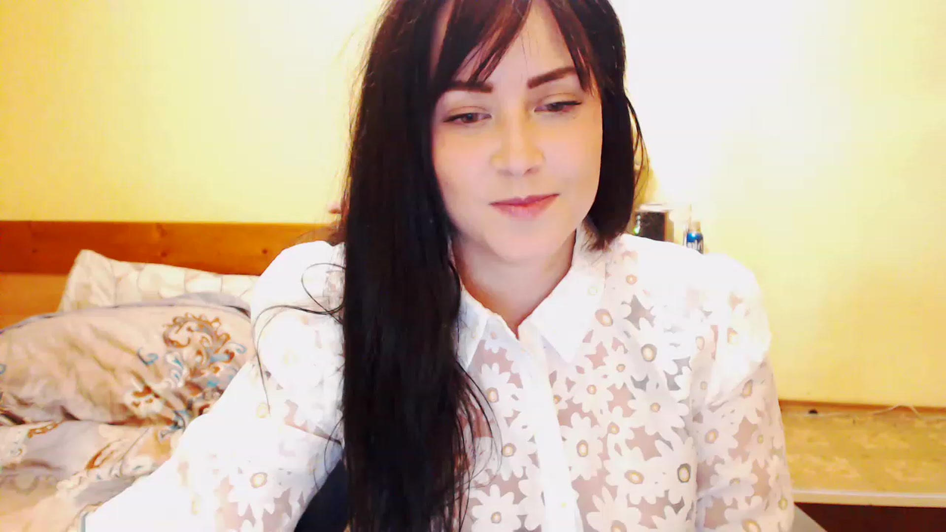 Gallery image thumbnail from CutitaAnn's myfreecams stream on, 05/15/2023, 22:59 image 8 of 20