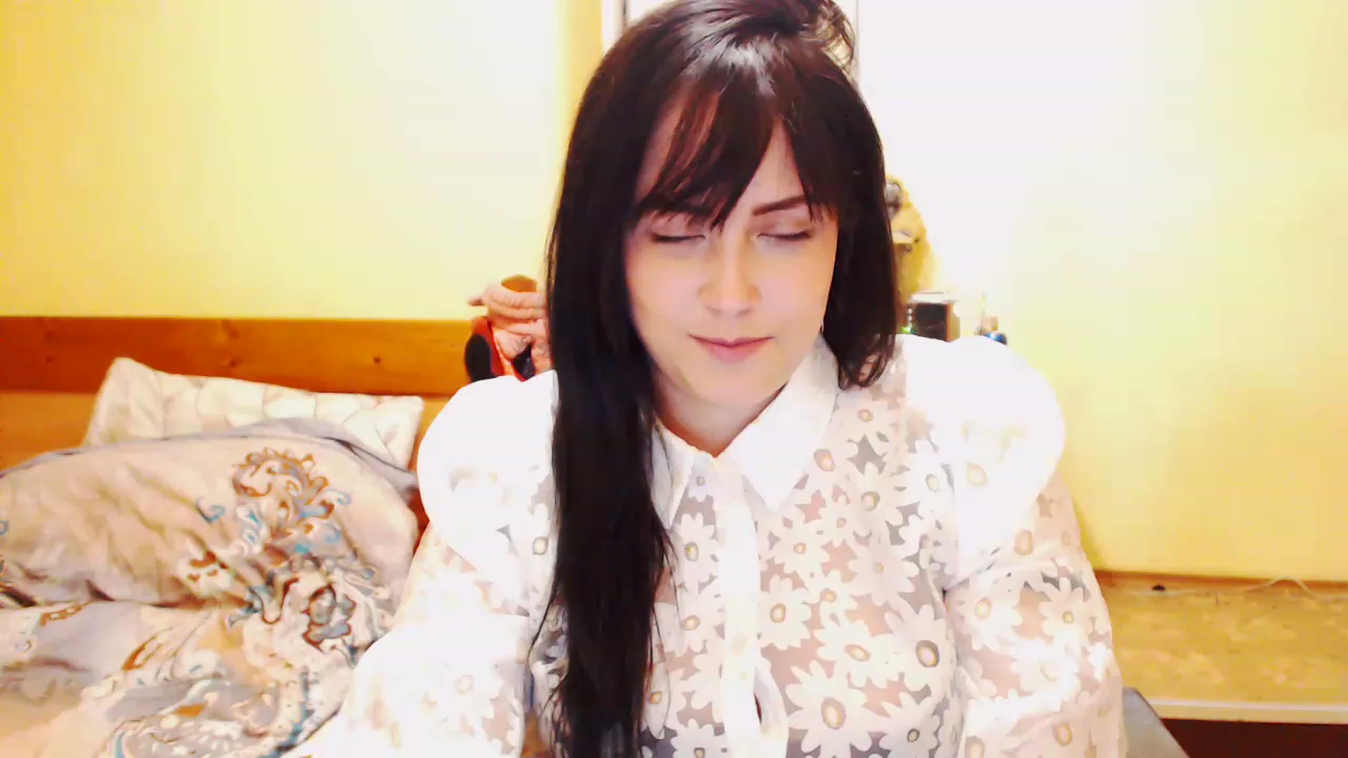 Gallery image thumbnail from CutitaAnn's myfreecams stream on, 05/16/2023, 24:25 image 7 of 20