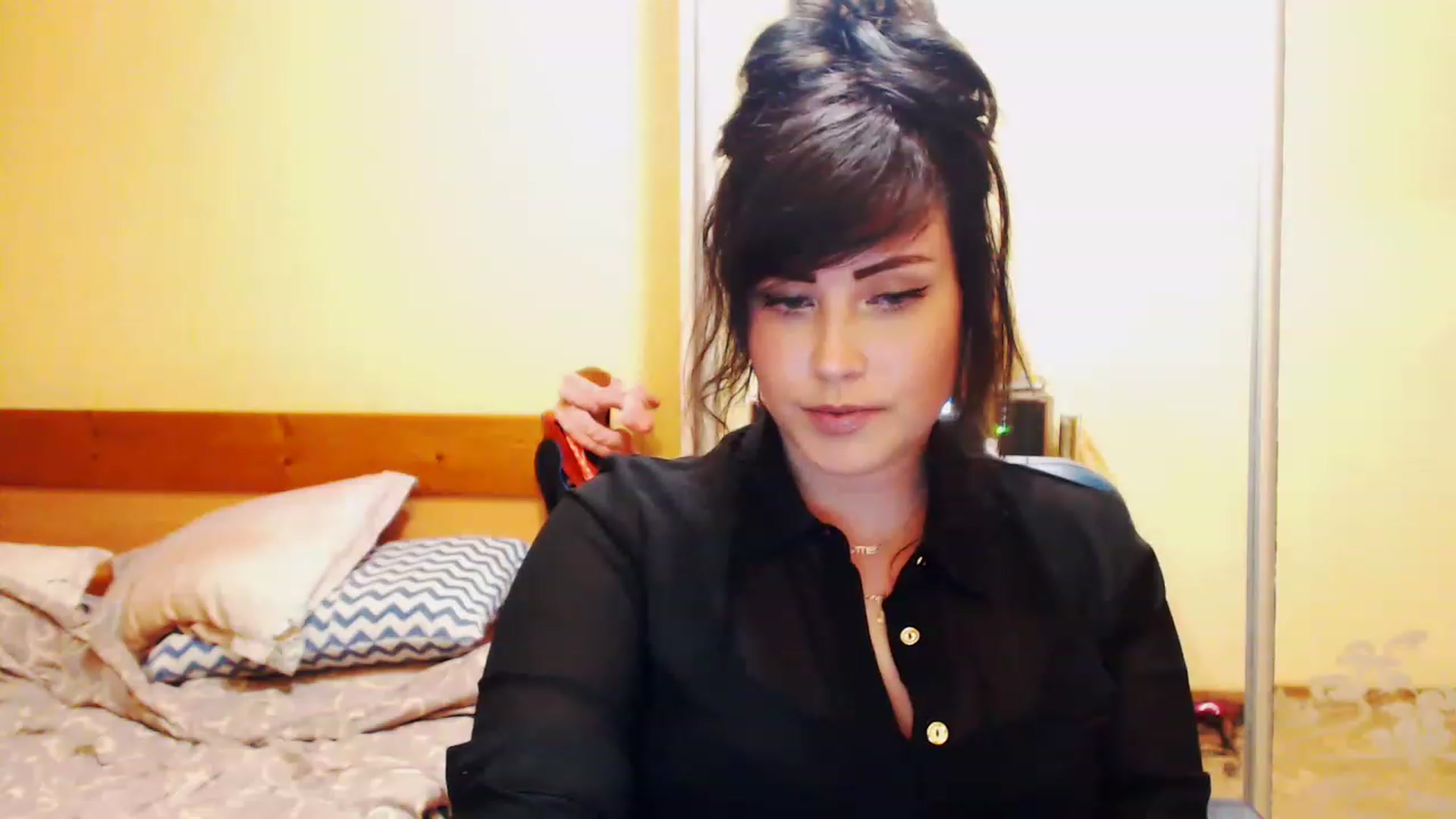 Gallery image thumbnail from CutitaAnn's myfreecams stream on, 05/27/2023, 21:29 image 10 of 20