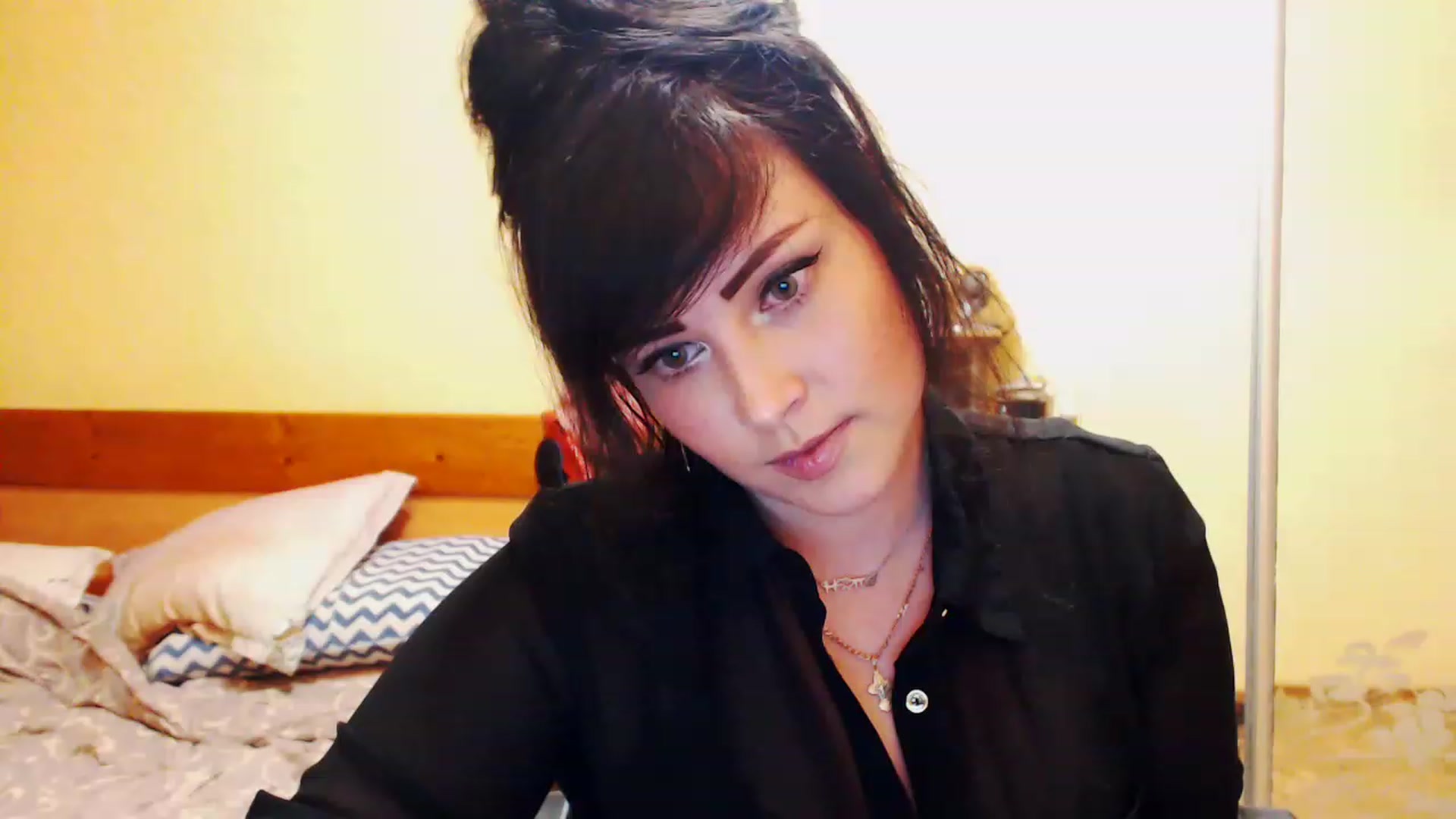 Gallery image thumbnail from CutitaAnn's myfreecams stream on, 05/27/2023, 21:29 image 9 of 20