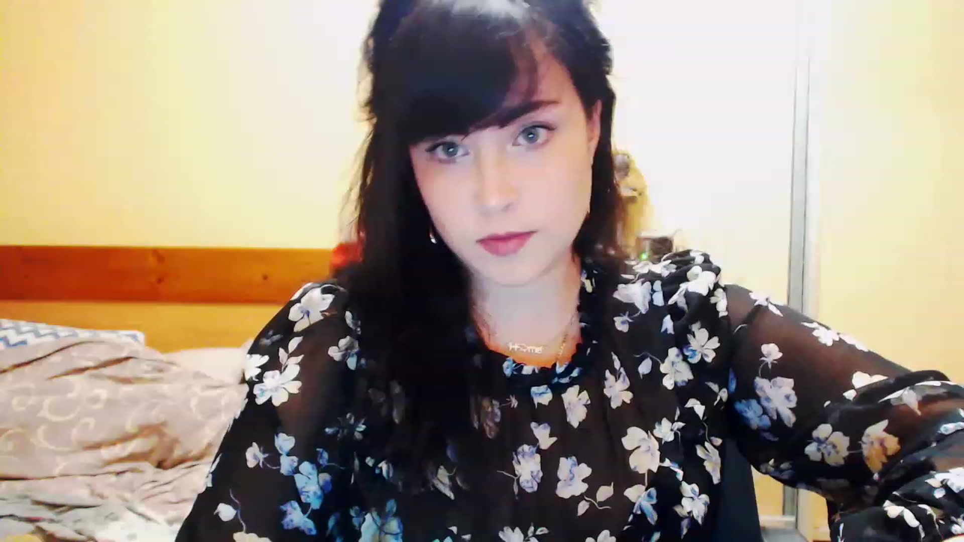 Gallery image thumbnail from CutitaAnn's myfreecams stream on, 06/14/2023, 21:08 image 3 of 20