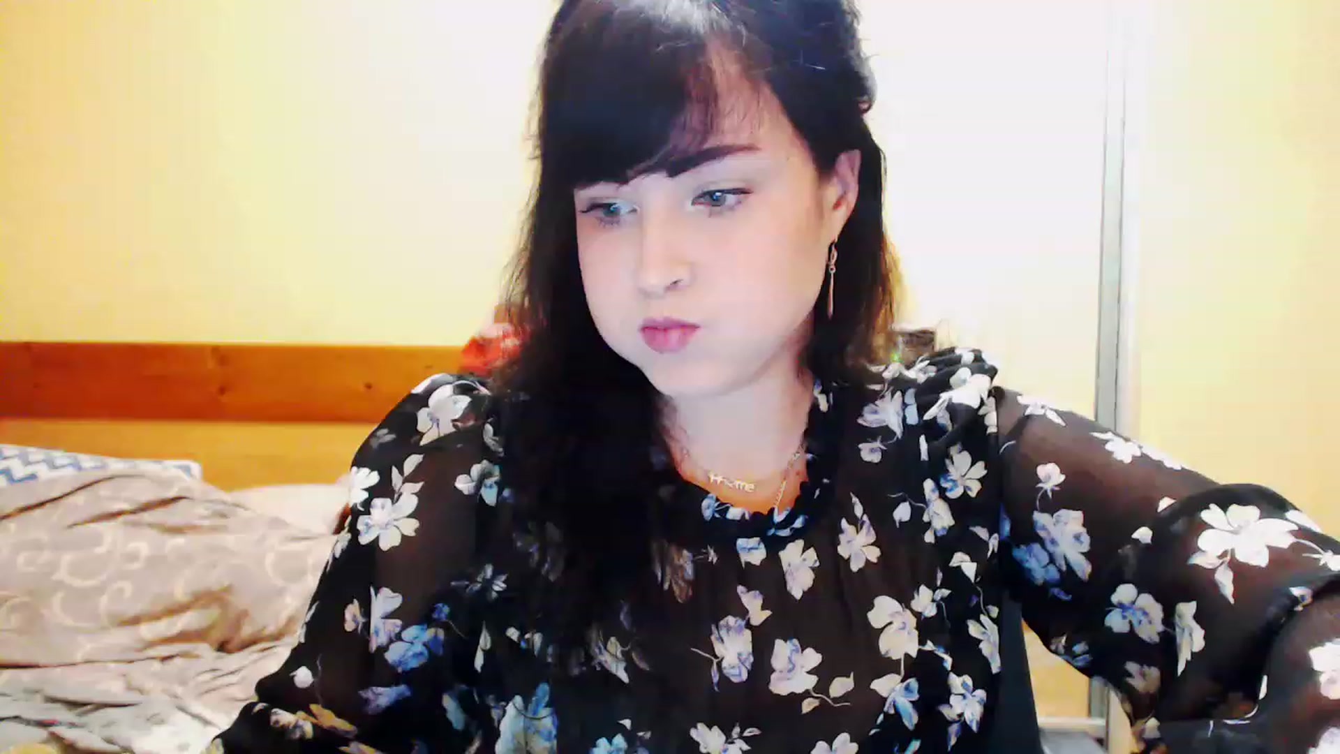 Gallery image thumbnail from CutitaAnn's myfreecams stream on, 06/14/2023, 21:08 image 5 of 20
