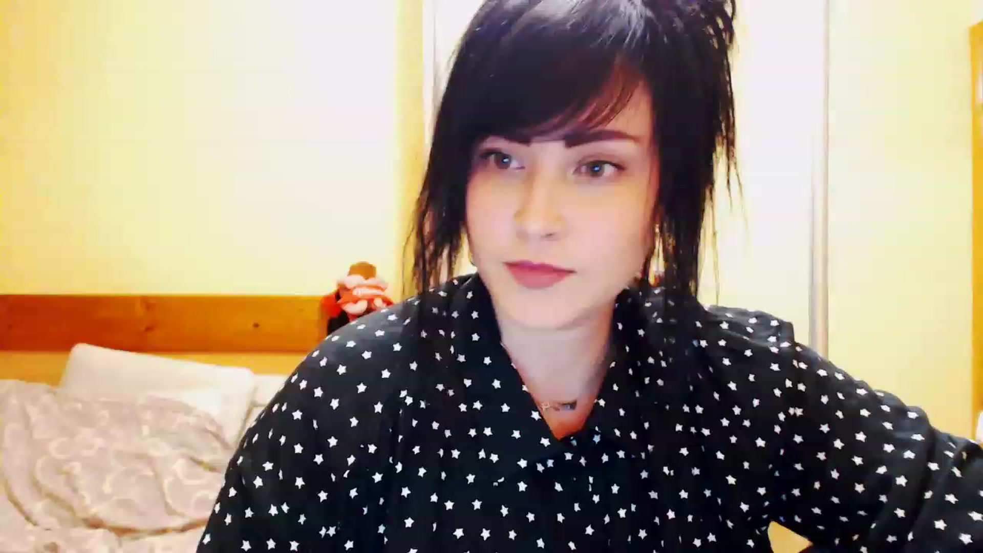 Gallery image thumbnail from CutitaAnn's myfreecams stream on, 06/19/2023, 22:01 image 1 of 20