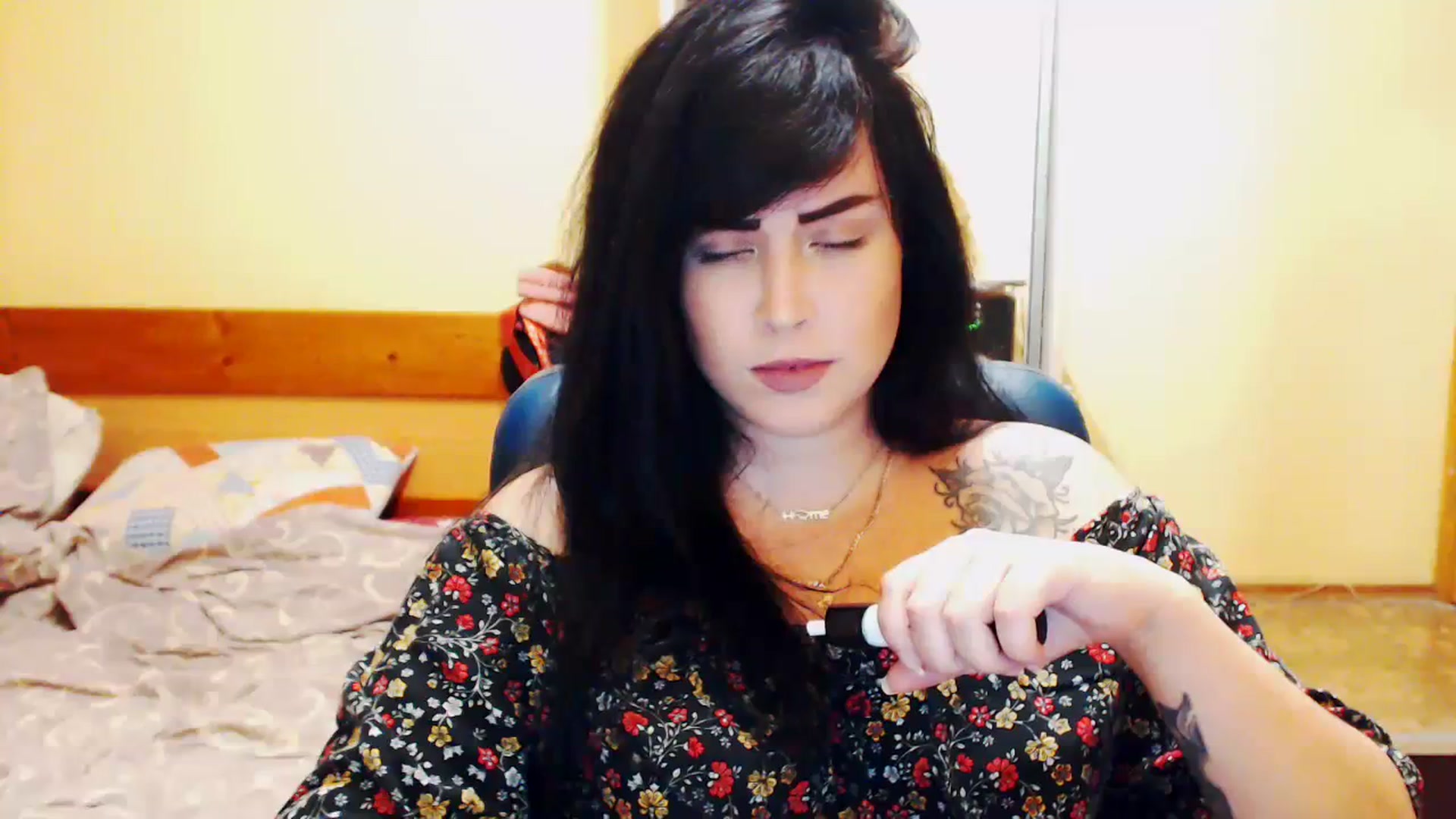 Gallery image thumbnail from CutitaAnn's myfreecams stream on, 07/08/2023, 21:52 image 8 of 20