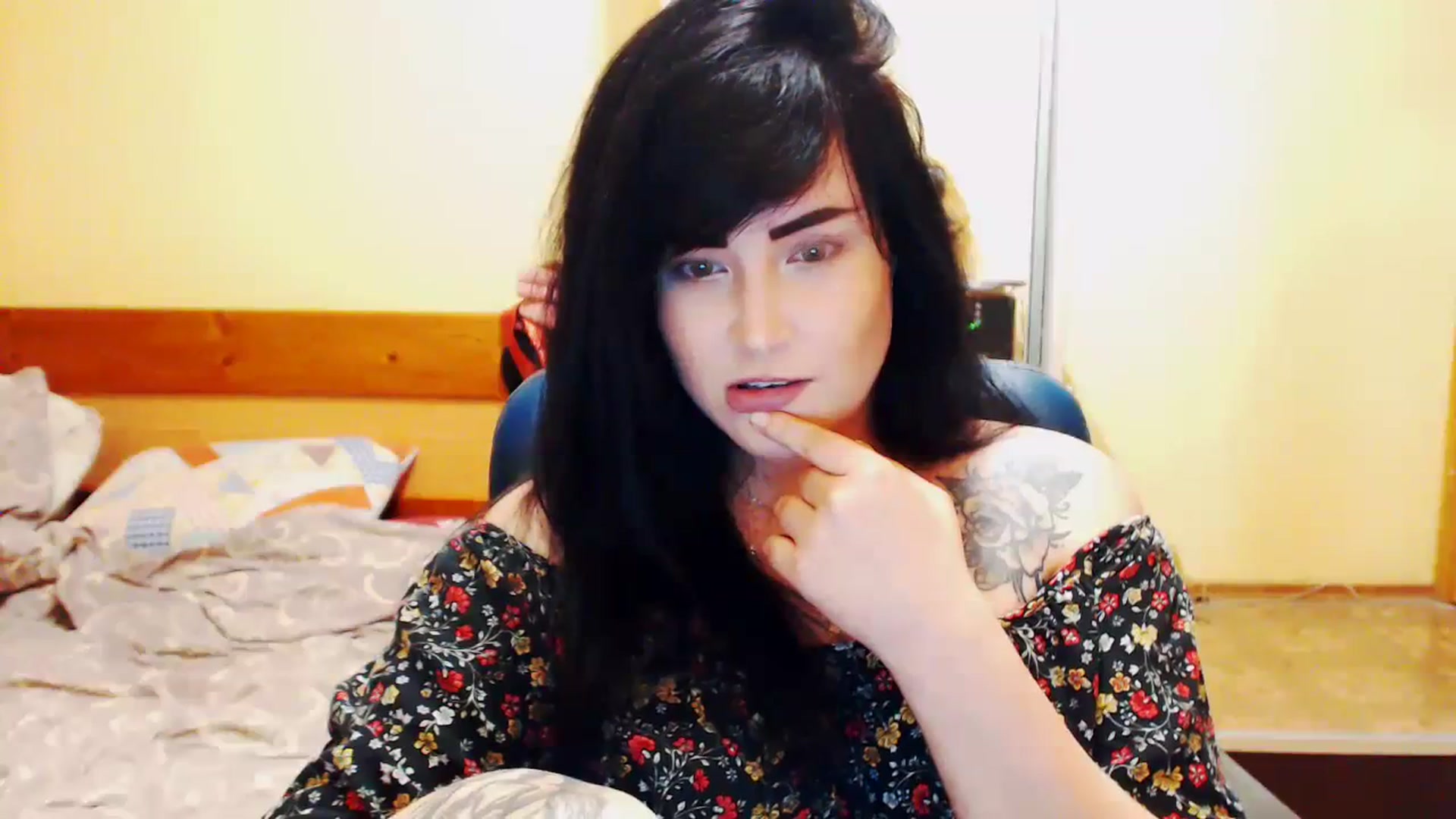 Gallery image thumbnail from CutitaAnn's myfreecams stream on, 07/08/2023, 21:52 image 9 of 20