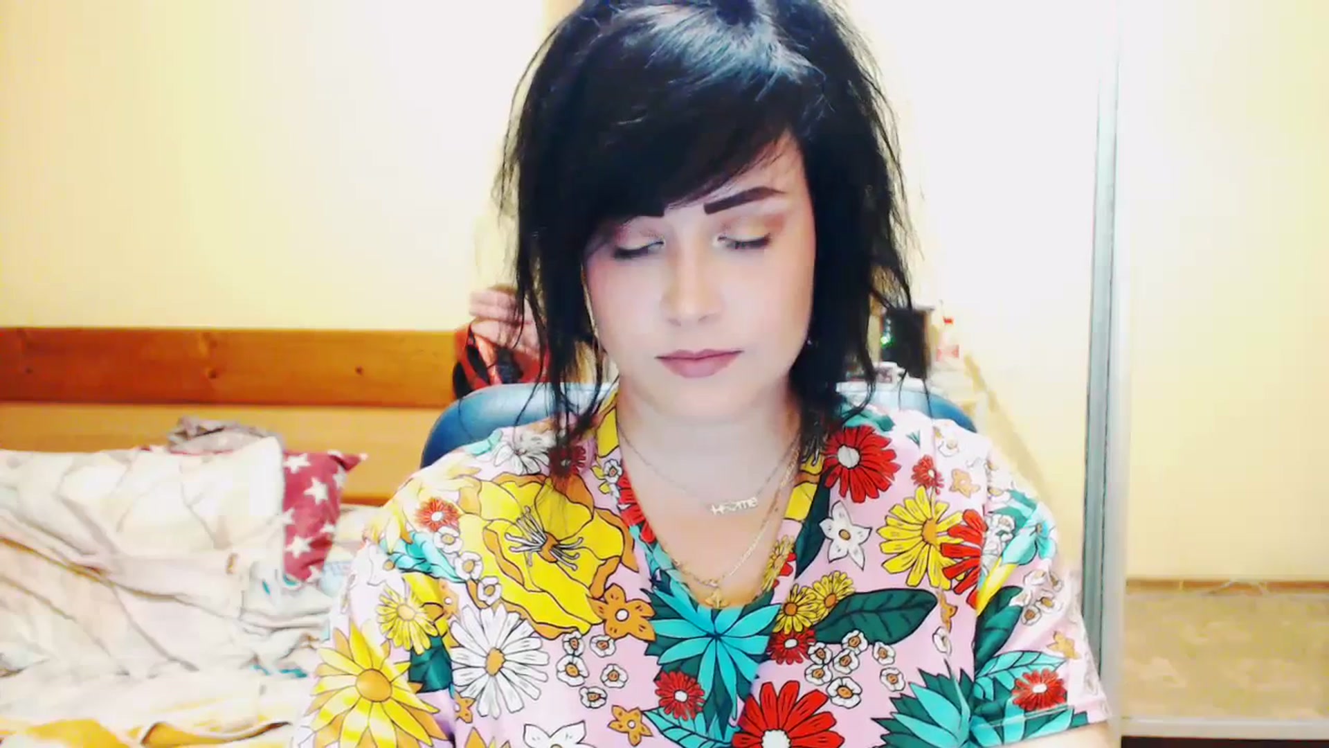 Gallery image thumbnail from CutitaAnn's myfreecams stream on, 07/21/2023, 21:45 image 3 of 20