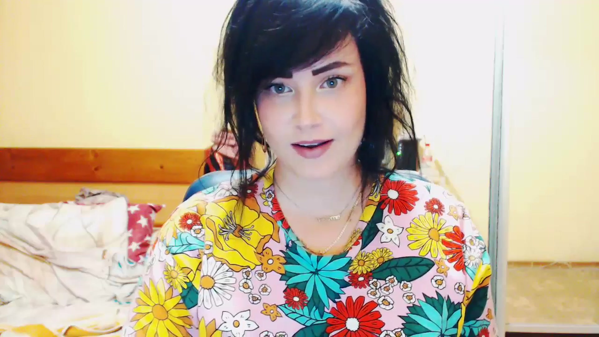 Gallery image thumbnail from CutitaAnn's myfreecams stream on, 07/21/2023, 21:45 image 6 of 20