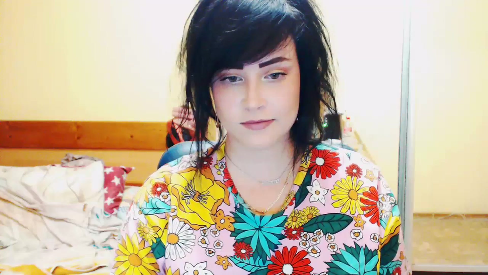 Gallery image thumbnail from CutitaAnn's myfreecams stream on, 07/21/2023, 21:45 image 7 of 20