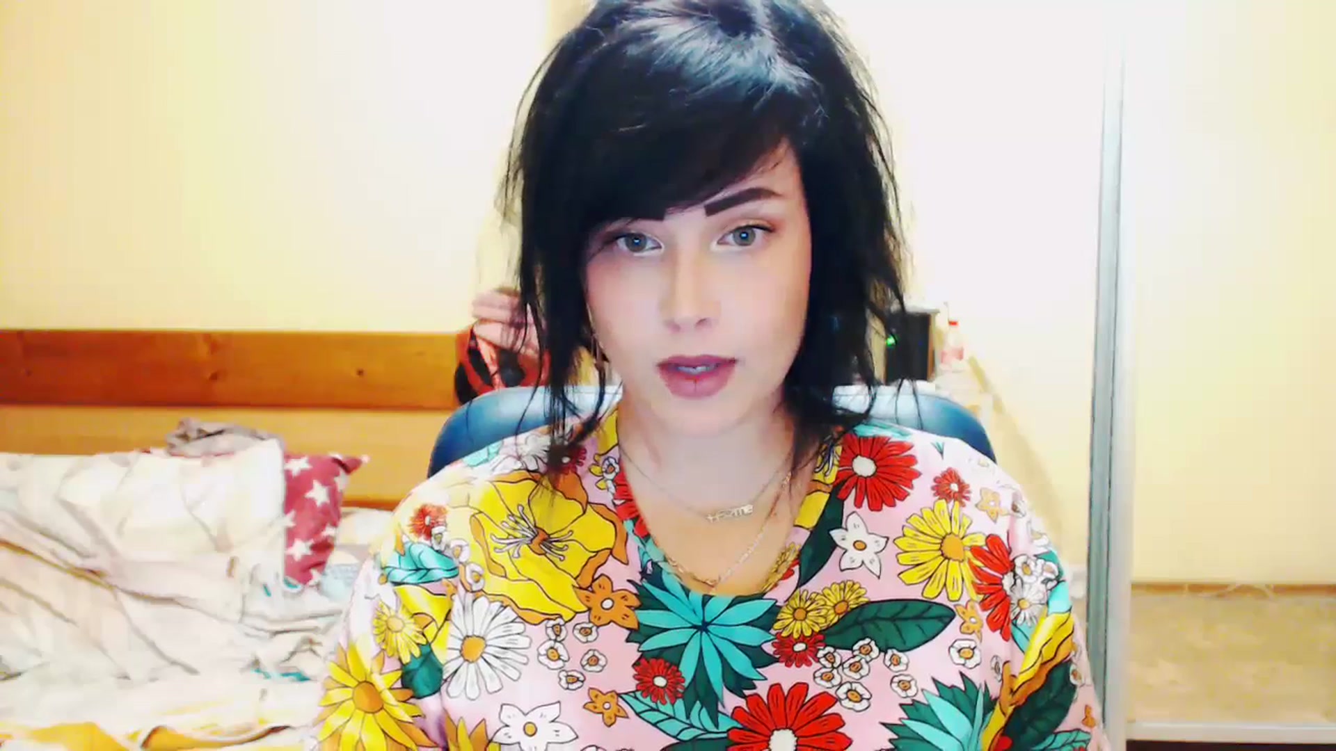 Gallery image thumbnail from CutitaAnn's myfreecams stream on, 07/21/2023, 21:45 image 15 of 20