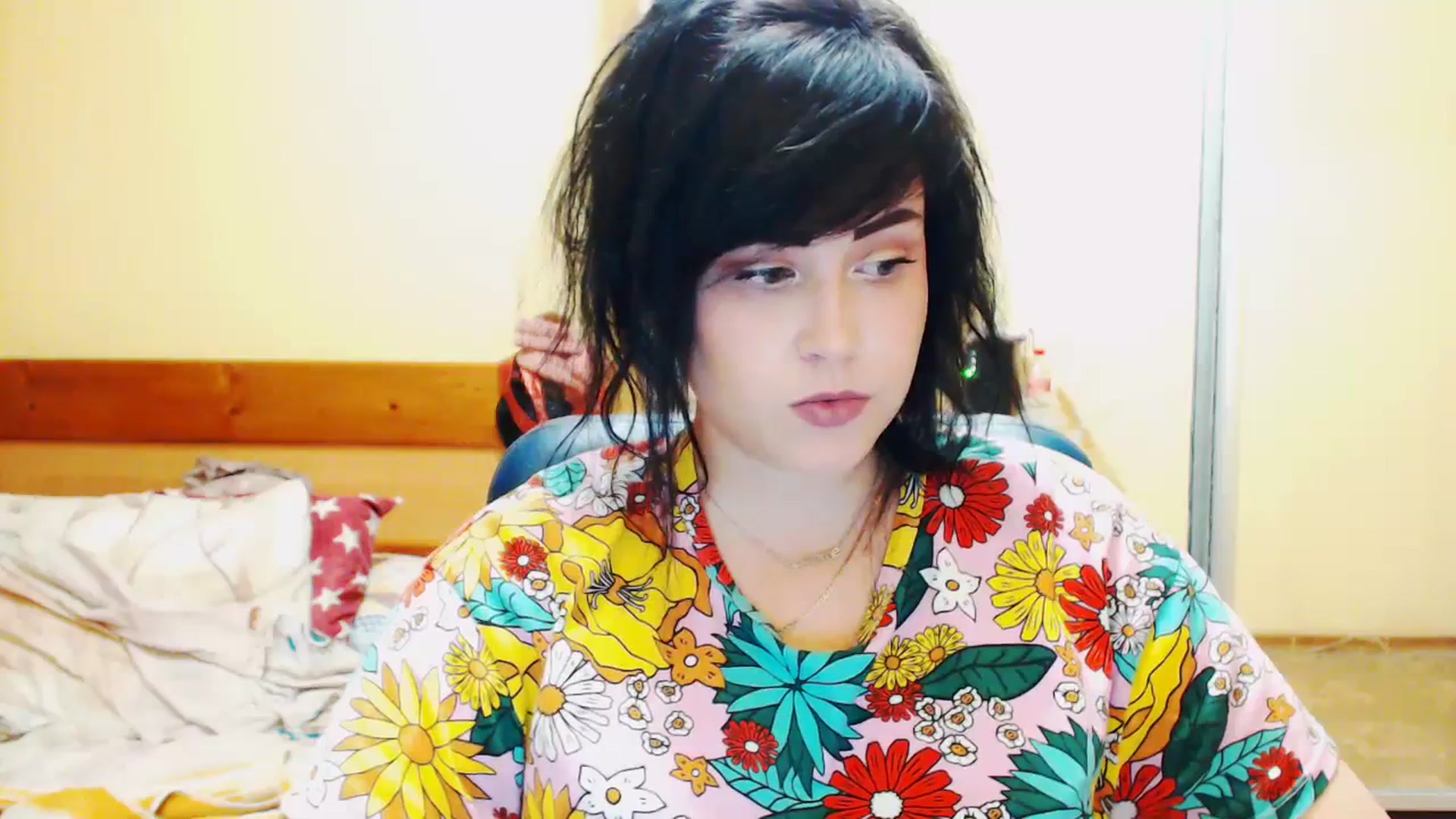 Gallery image thumbnail from CutitaAnn's myfreecams stream on, 07/21/2023, 23:17 image 4 of 20