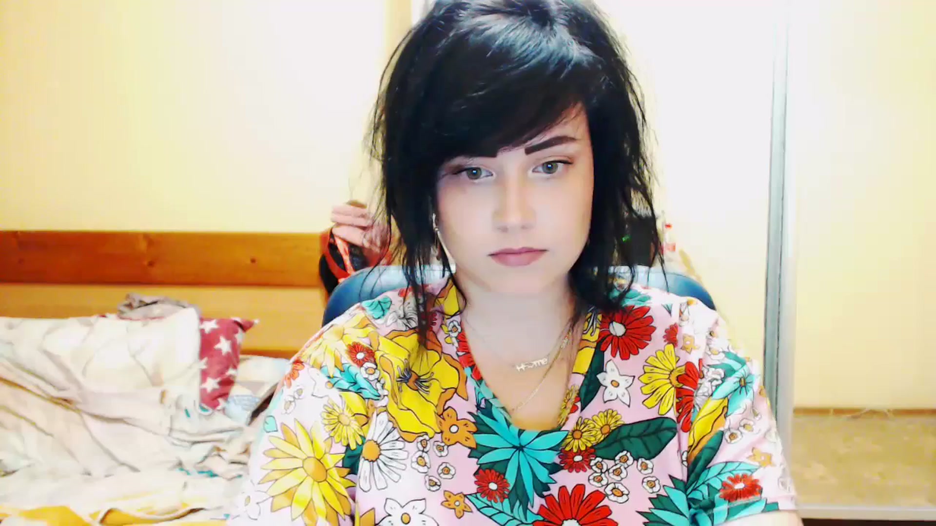 Gallery image thumbnail from CutitaAnn's myfreecams stream on, 07/21/2023, 23:17 image 6 of 20