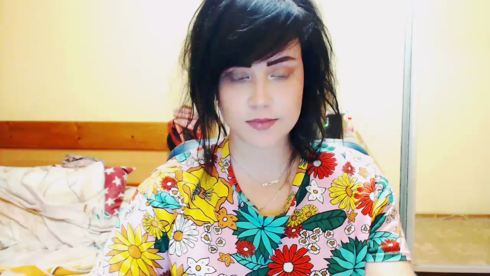 Gallery image thumbnail from CutitaAnn's myfreecams stream on, 07/21/2023, 23:17 image 15 of 20