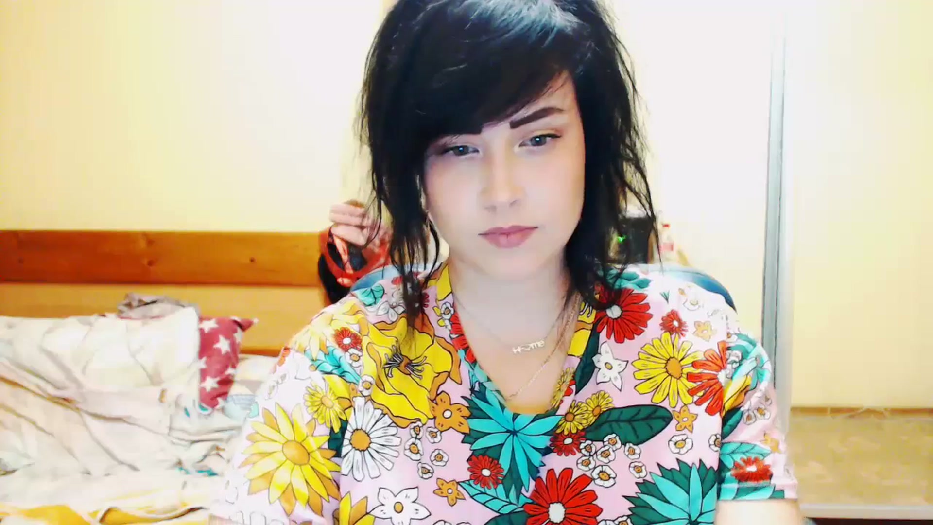 Gallery image thumbnail from CutitaAnn's myfreecams stream on, 07/21/2023, 23:17 image 19 of 20