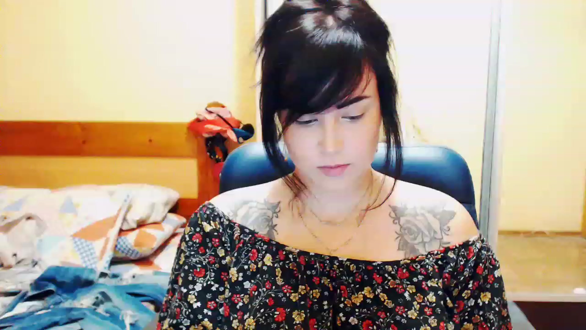 Gallery image thumbnail from CutitaAnn's myfreecams stream on, 08/05/2023, 21:13 image 3 of 20