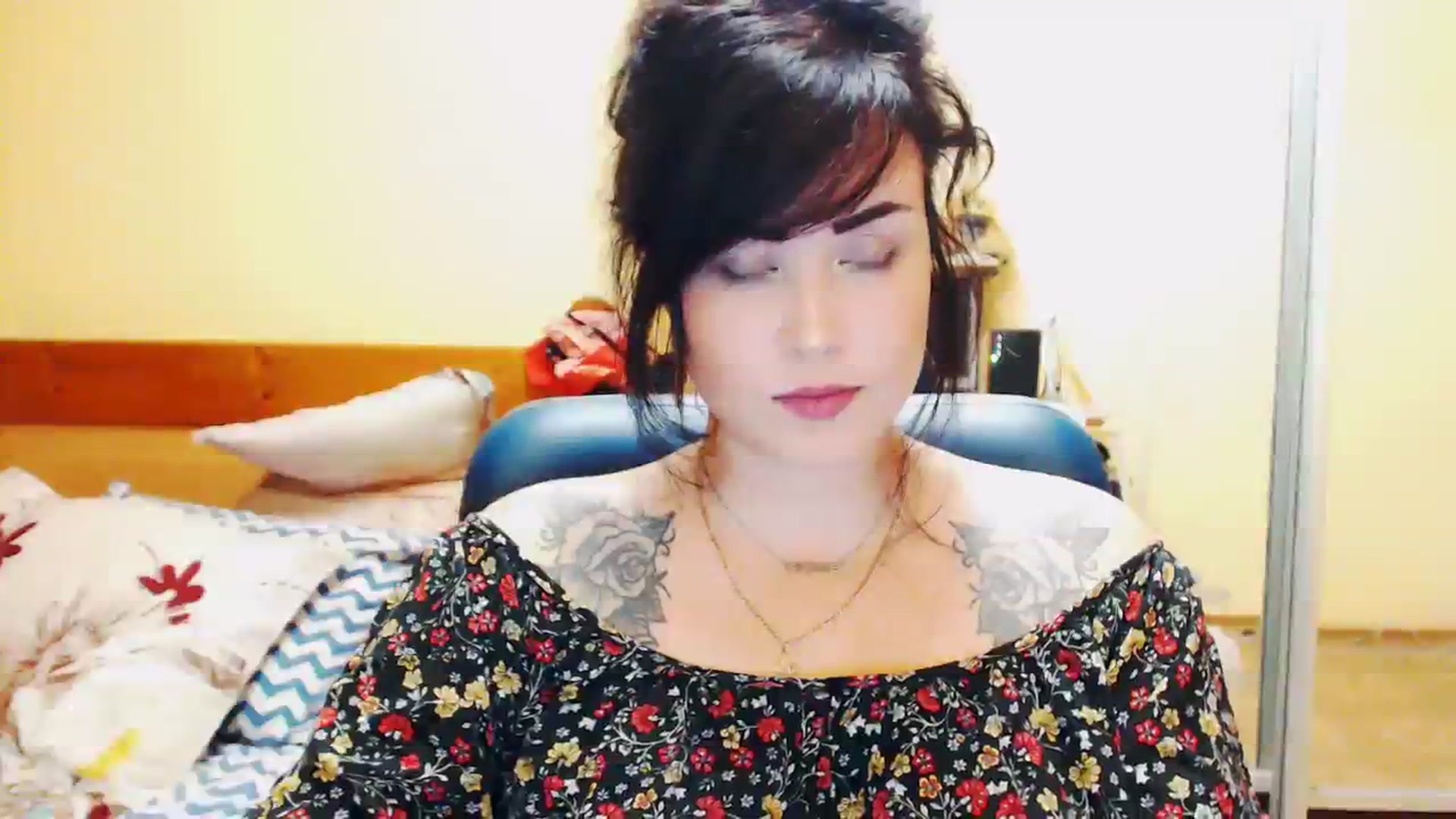 Gallery image thumbnail from CutitaAnn's myfreecams stream on, 08/13/2023, 22:06 image 14 of 20