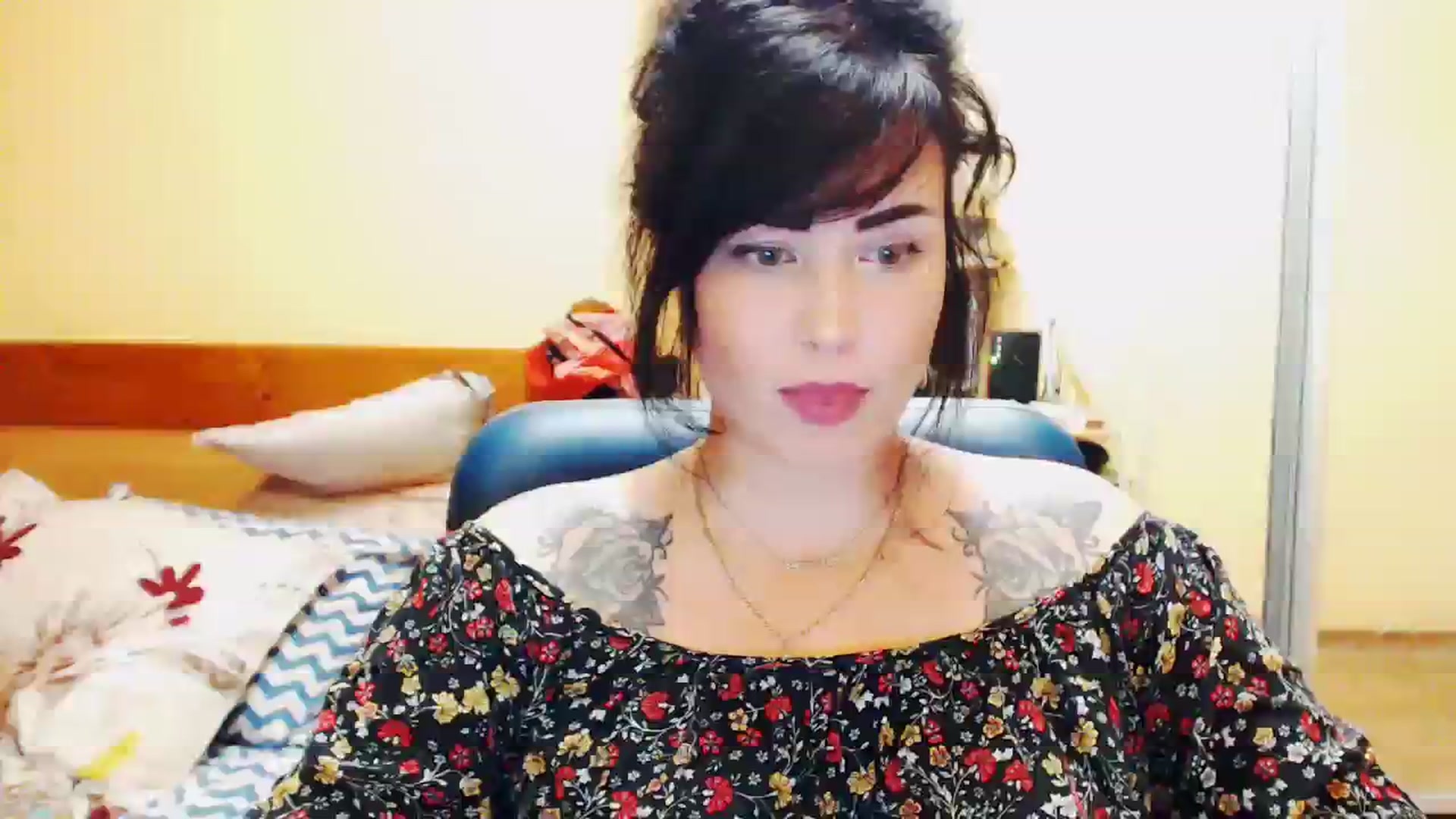 Gallery image thumbnail from CutitaAnn's myfreecams stream on, 08/13/2023, 22:06 image 16 of 20
