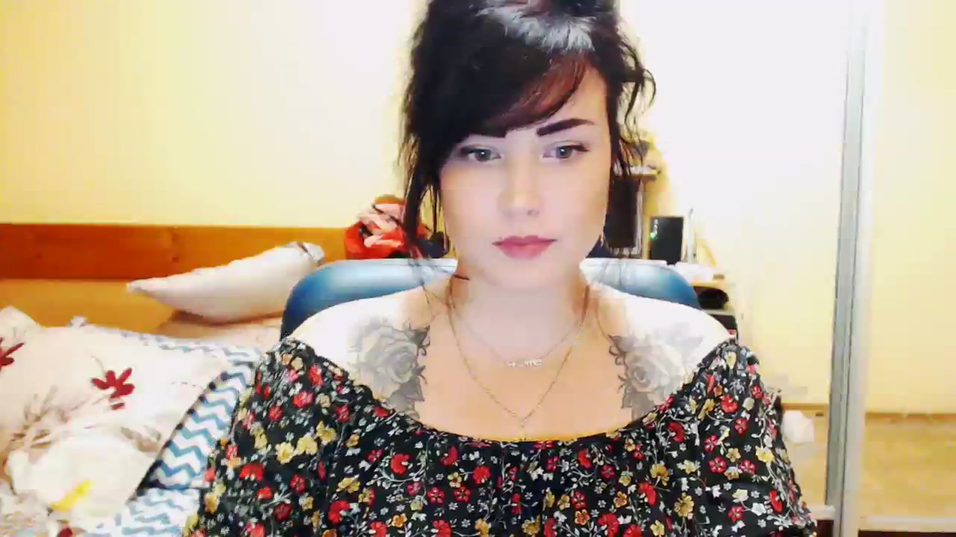 Gallery image thumbnail from CutitaAnn's myfreecams stream on, 08/13/2023, 22:34 image 10 of 20