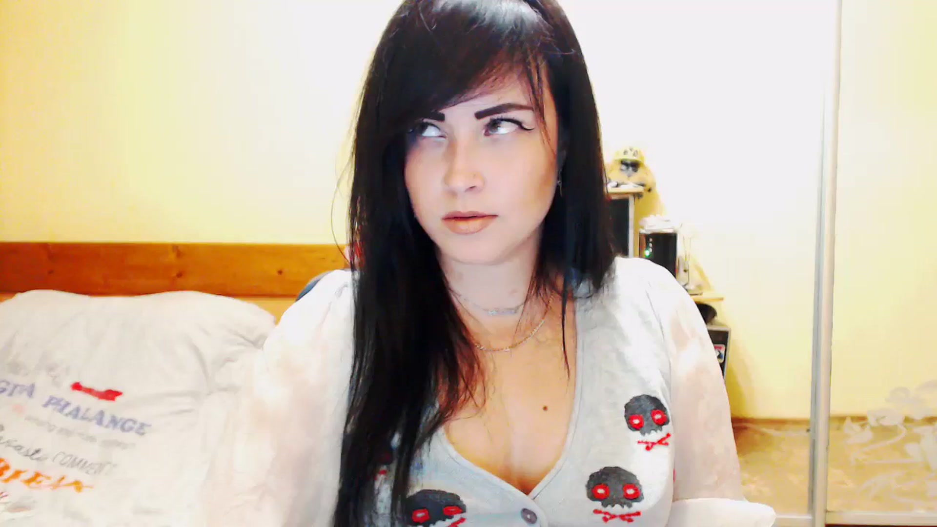 Gallery image thumbnail from CutitaAnn's myfreecams stream on, 09/08/2023, 23:17 image 9 of 20