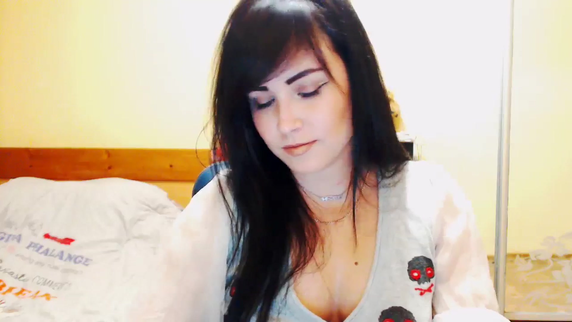 Gallery image thumbnail from CutitaAnn's myfreecams stream on, 09/08/2023, 23:17 image 17 of 20