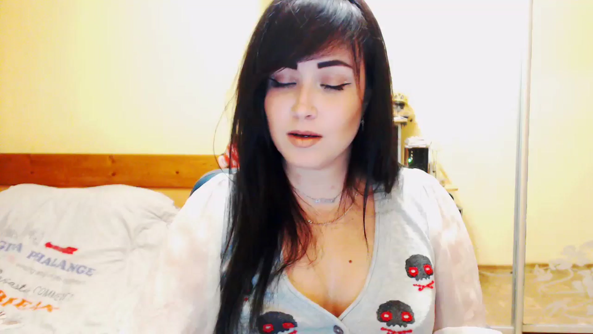 Gallery image thumbnail from CutitaAnn's myfreecams stream on, 09/08/2023, 23:17 image 16 of 20