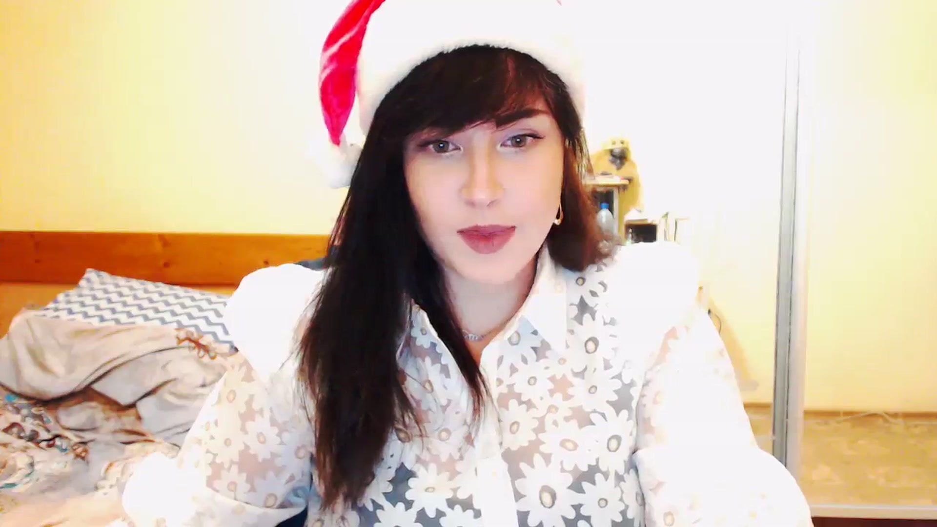 Gallery image thumbnail from CutitaAnn's myfreecams stream on, 12/24/2023, 22:10 image 5 of 20