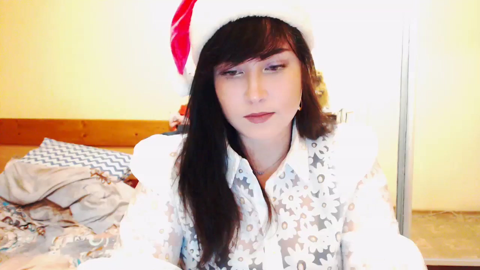 Gallery image thumbnail from CutitaAnn's myfreecams stream on, 12/24/2023, 22:10 image 16 of 20