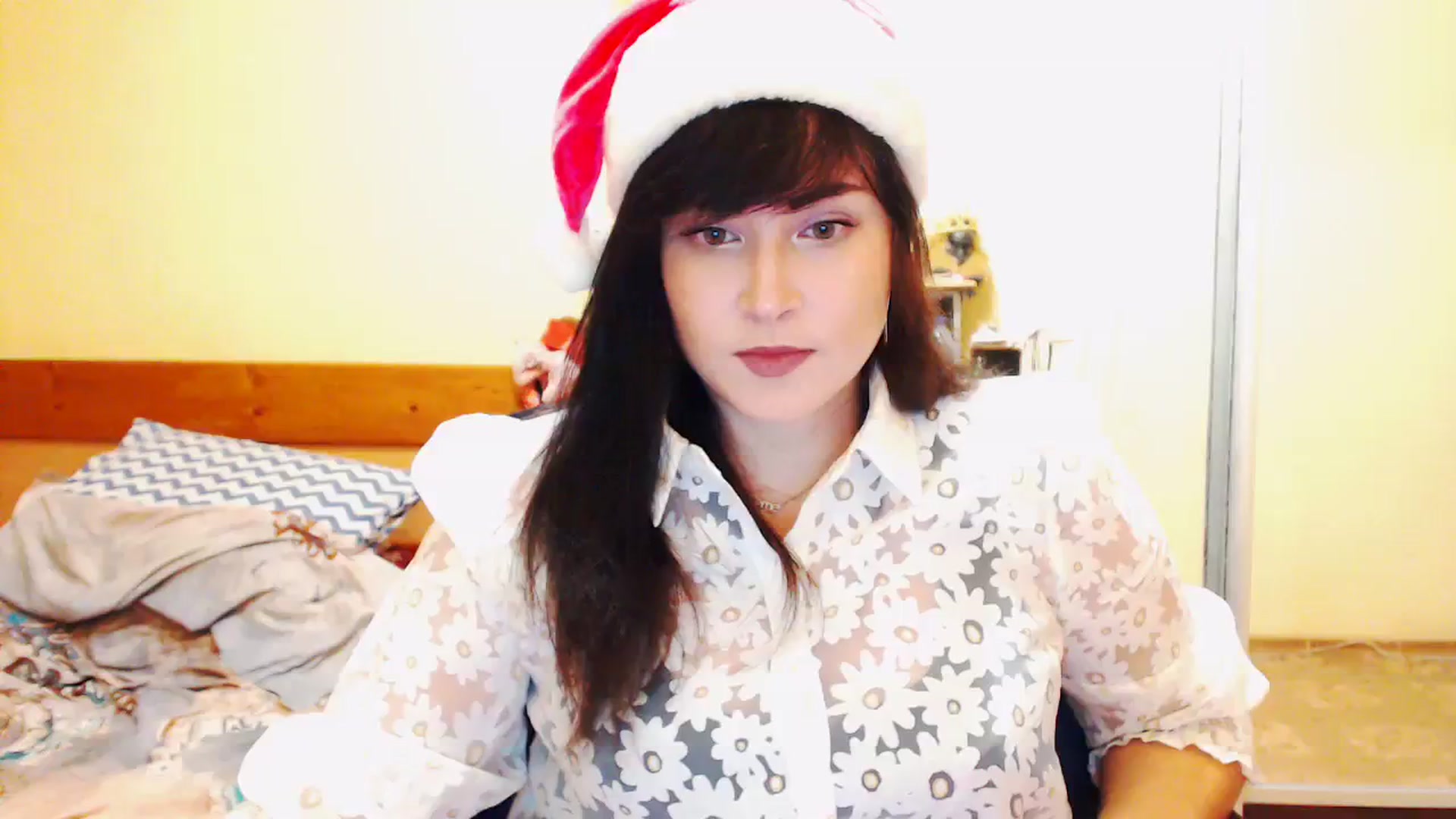 Gallery image thumbnail from CutitaAnn's myfreecams stream on, 12/24/2023, 22:10 image 12 of 20