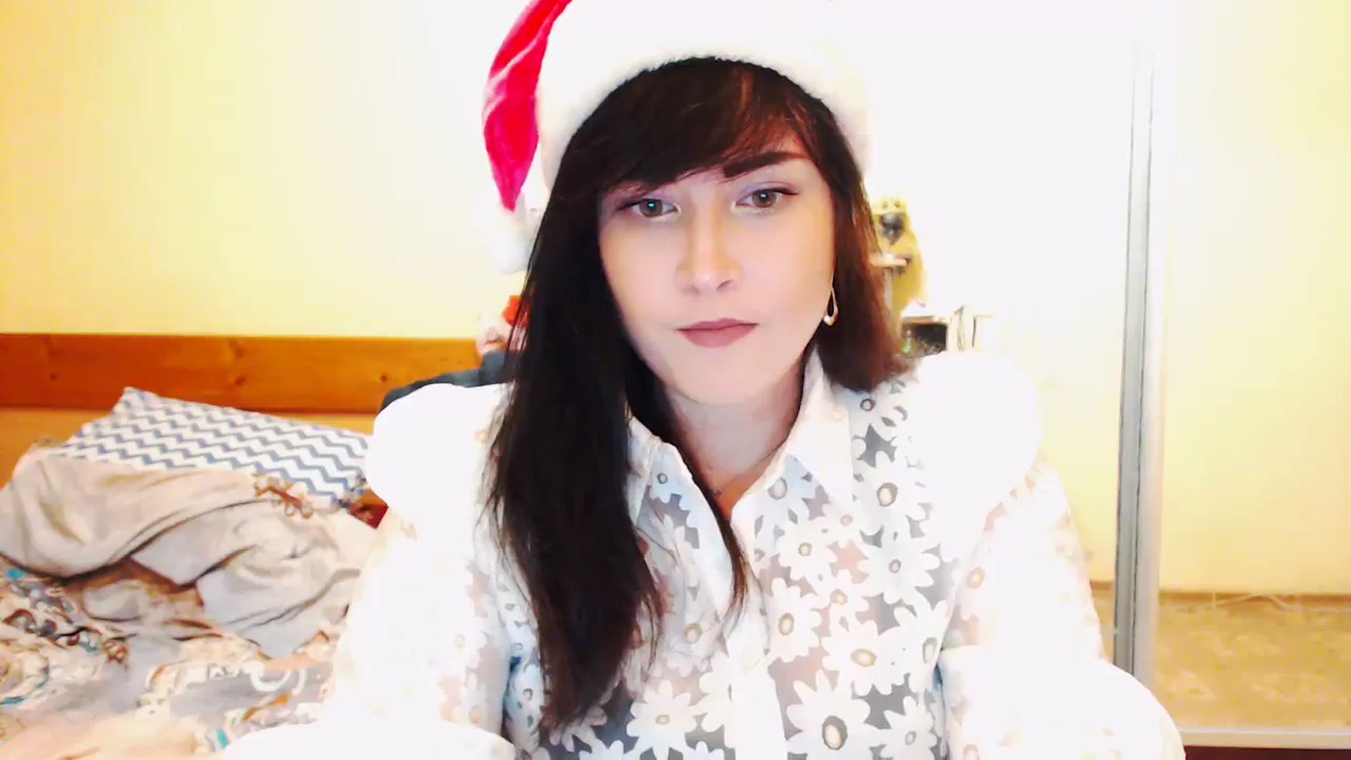 Gallery image thumbnail from CutitaAnn's myfreecams stream on, 12/24/2023, 22:10 image 6 of 20