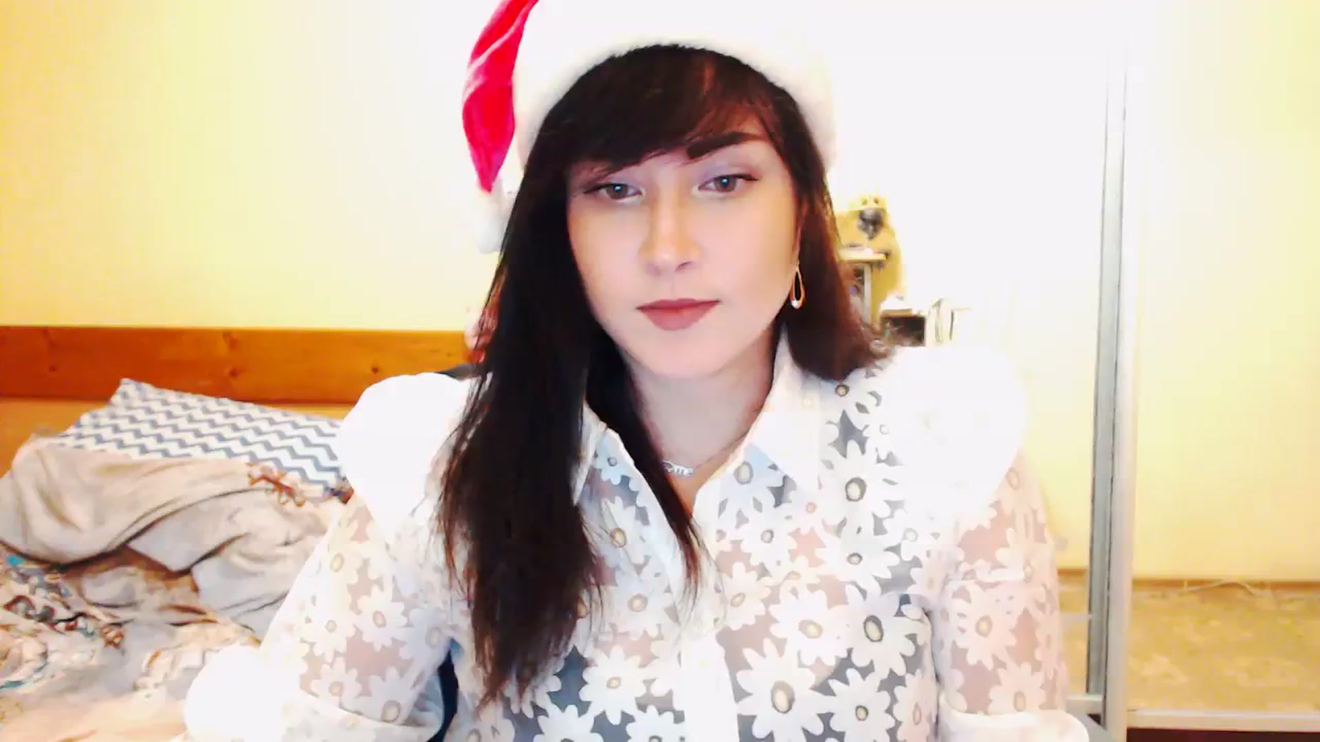 Gallery image thumbnail from CutitaAnn's myfreecams stream on, 12/24/2023, 22:10 image 11 of 20