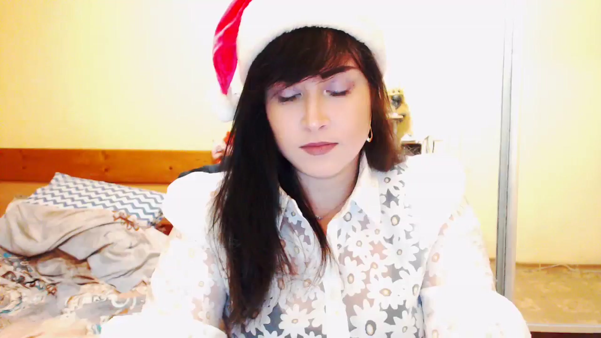 Gallery image thumbnail from CutitaAnn's myfreecams stream on, 12/24/2023, 22:10 image 2 of 20