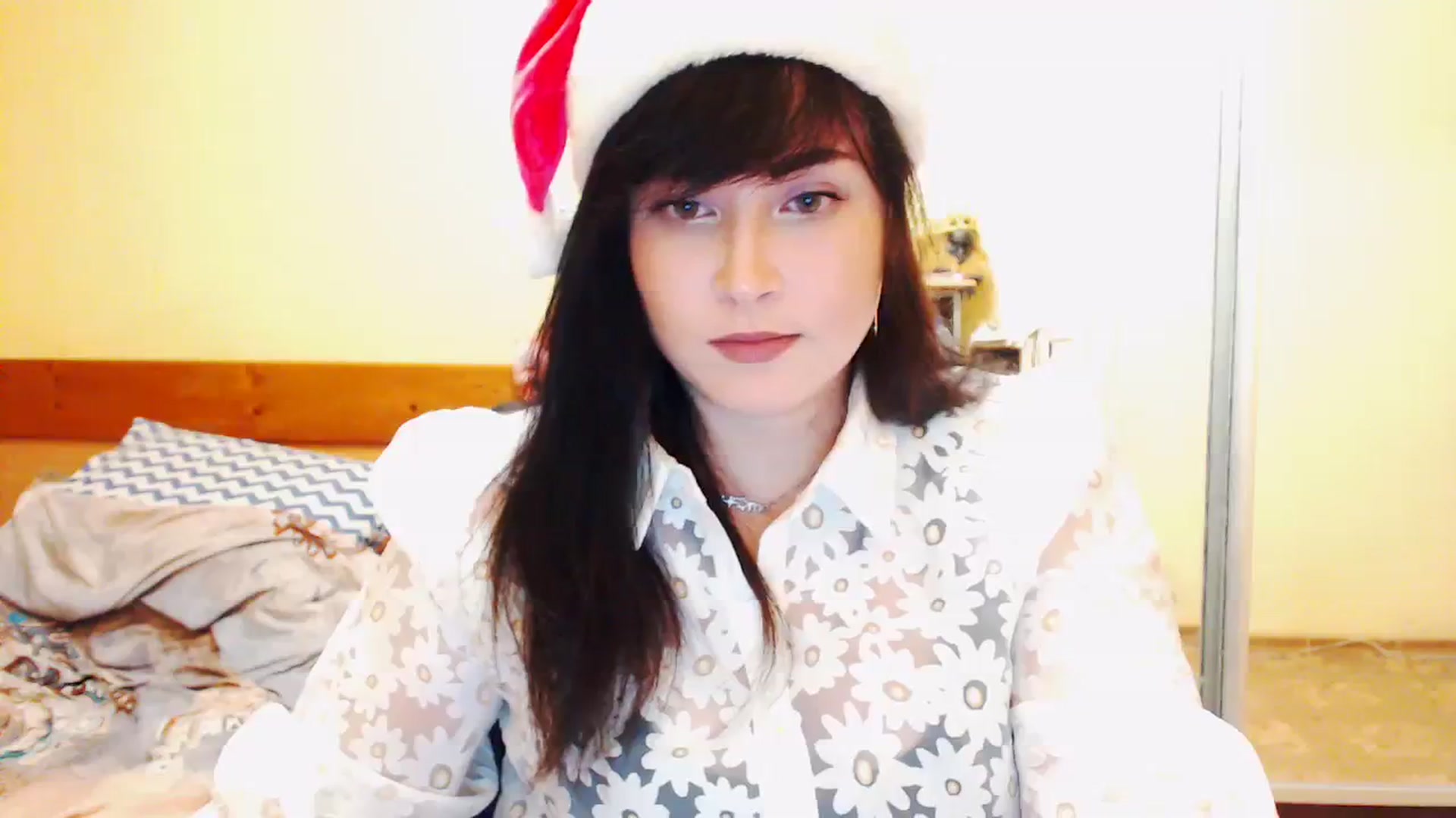Gallery image thumbnail from CutitaAnn's myfreecams stream on, 12/24/2023, 22:39 image 13 of 20