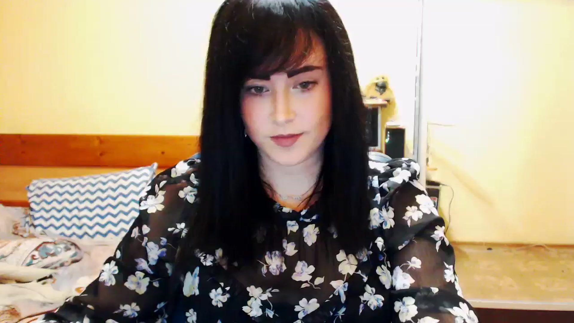 Gallery image thumbnail from CutitaAnn's myfreecams stream on, 12/30/2023, 23:03 image 12 of 20