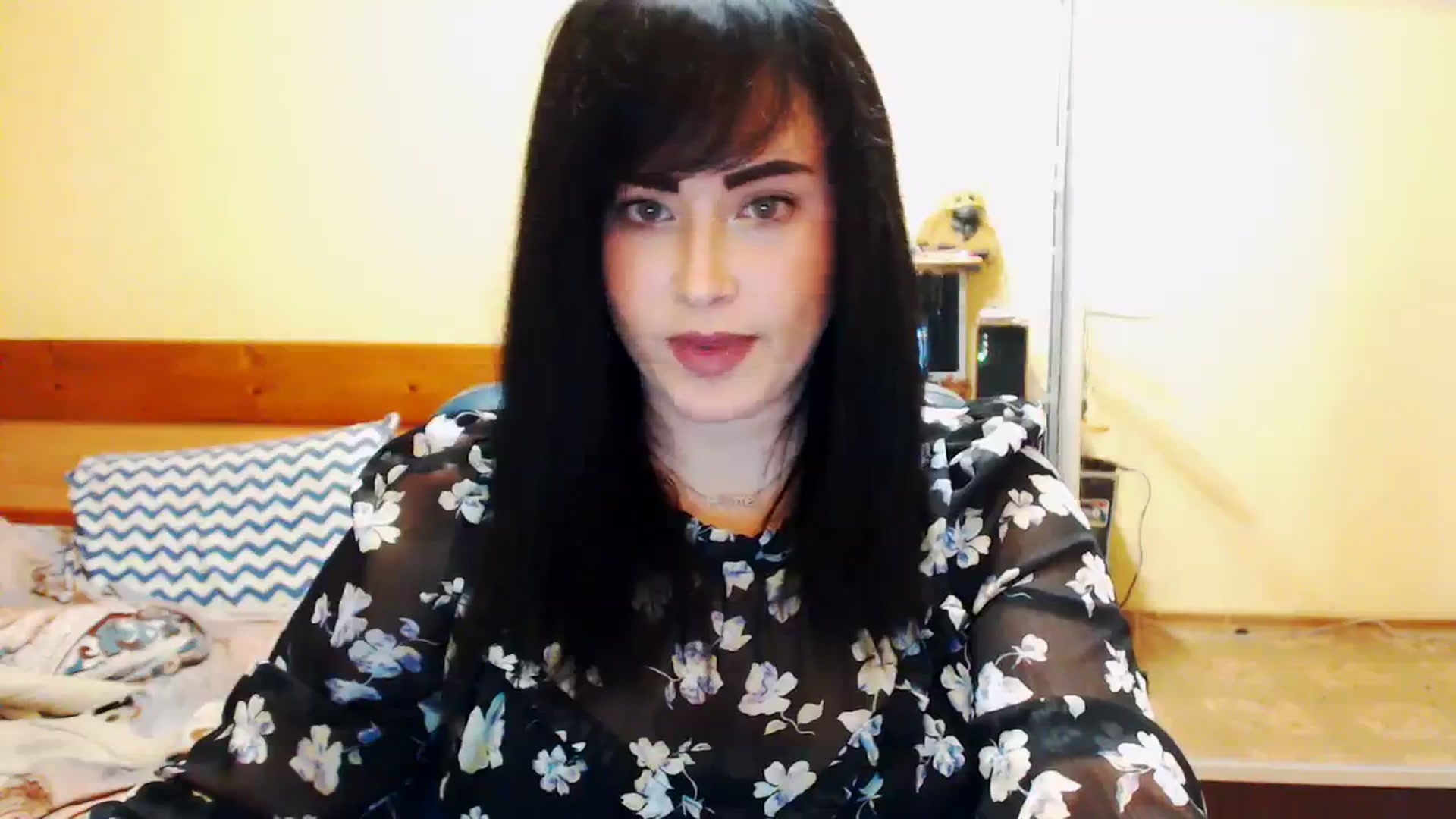 Gallery image thumbnail from CutitaAnn's myfreecams stream on, 12/30/2023, 23:03 image 20 of 20